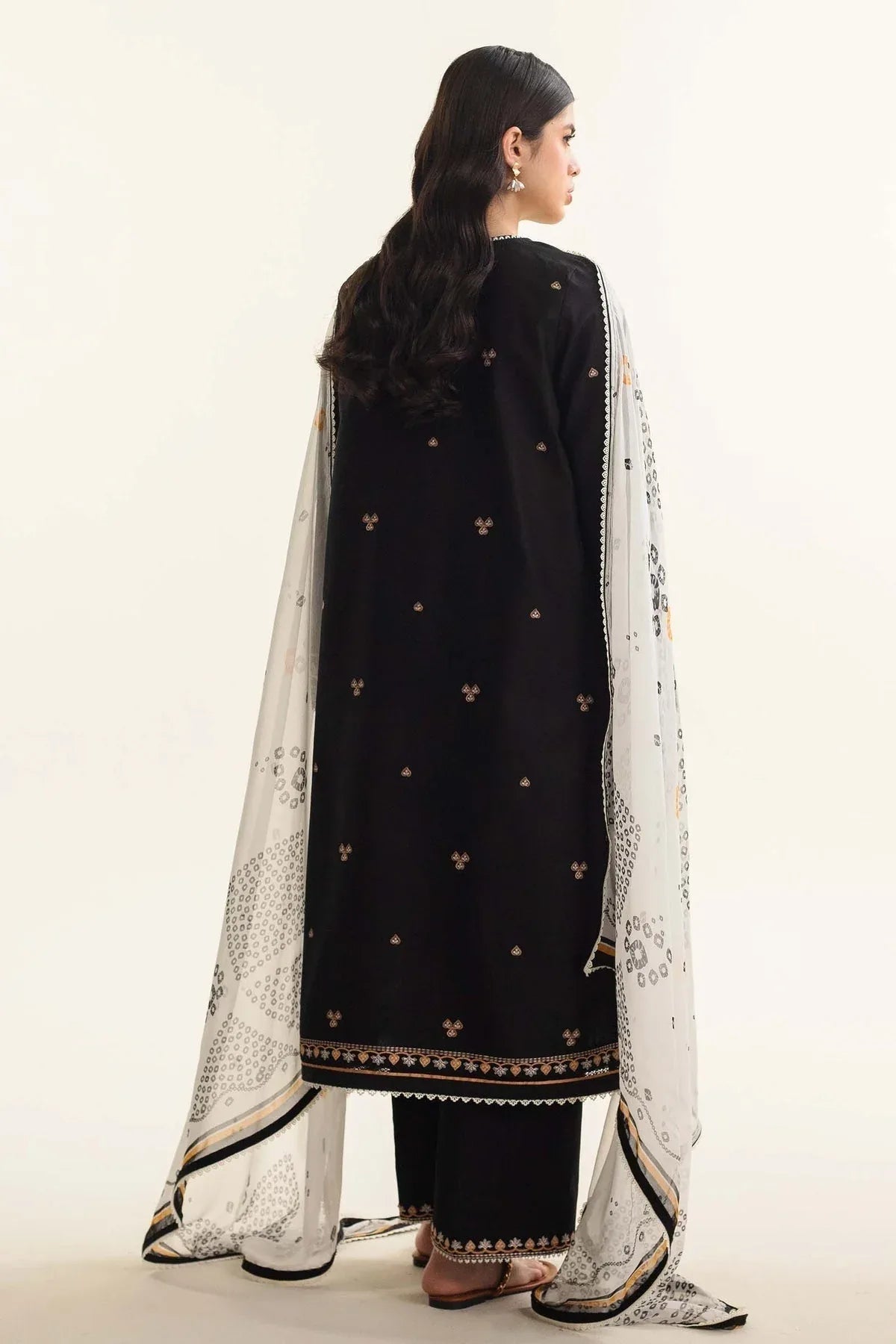 Zara Shahjahan | Coco Lawn Vol 2 | ARELA-7B - Aqsa Fabrics