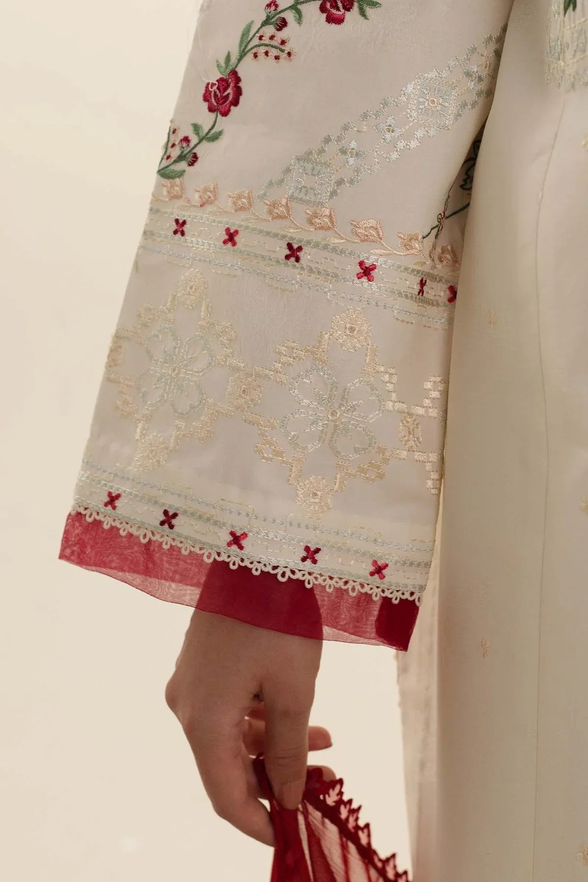 Zara Shahjahan | Coco Lawn Vol 2 | AYRA-6A - Aqsa Fabrics
