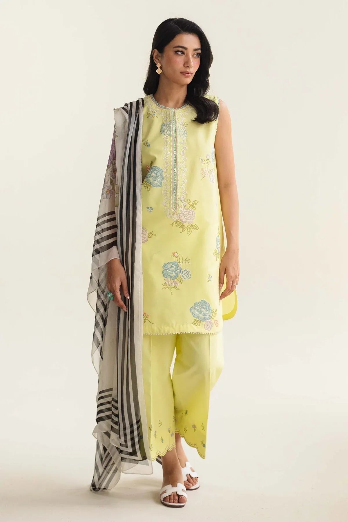 Zara Shahjahan | Coco Lawn Vol 2 | MIREA-3A - Aqsa Fabrics