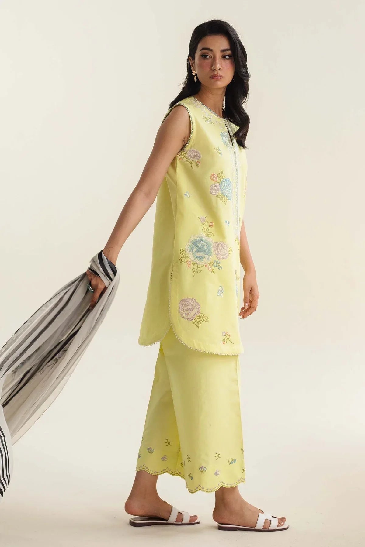 Zara Shahjahan | Coco Lawn Vol 2 | MIREA-3A - Aqsa Fabrics