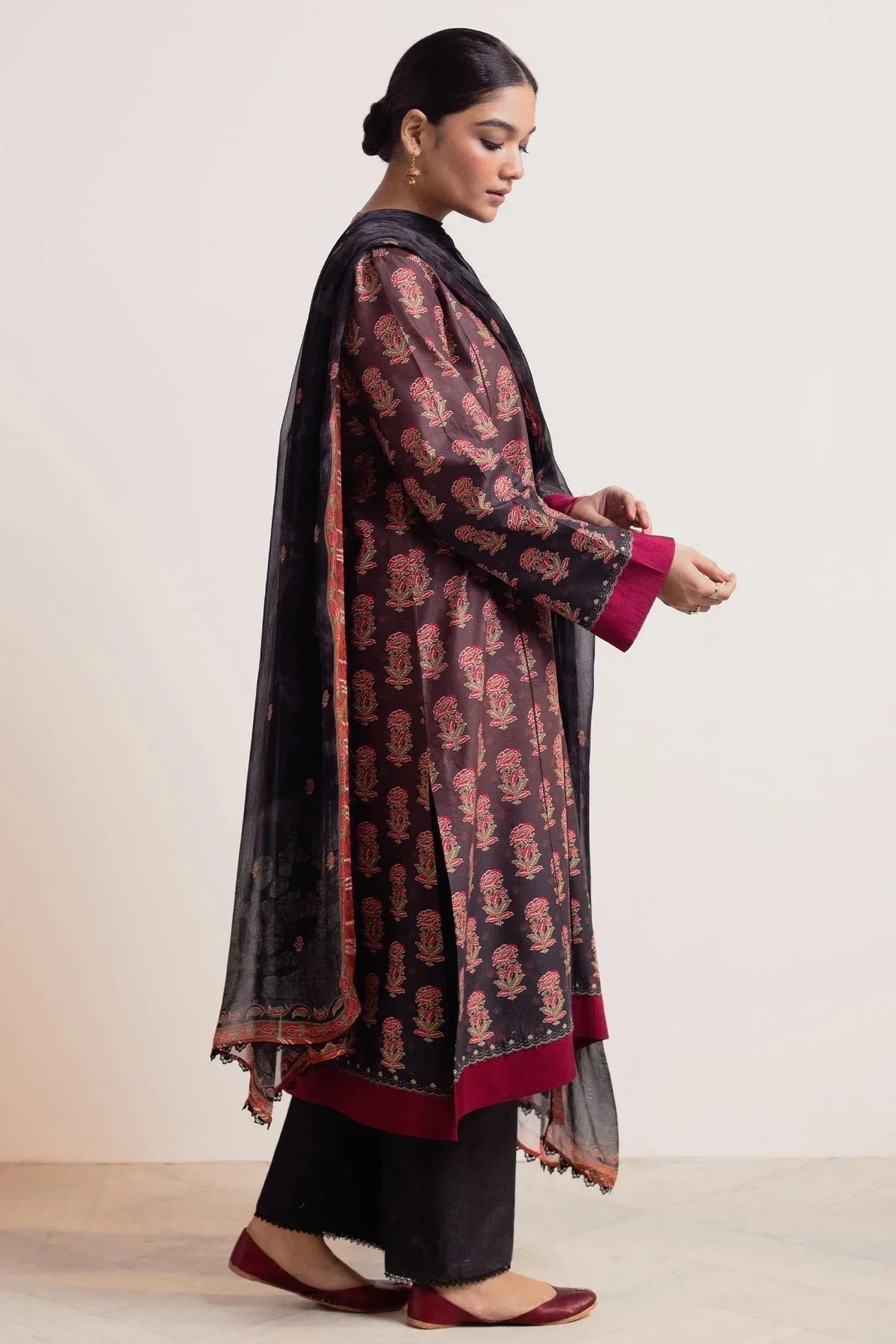 Zara Shahjahan | Coco Prints 24 | SURKH-D9 - Aqsa Fabrics