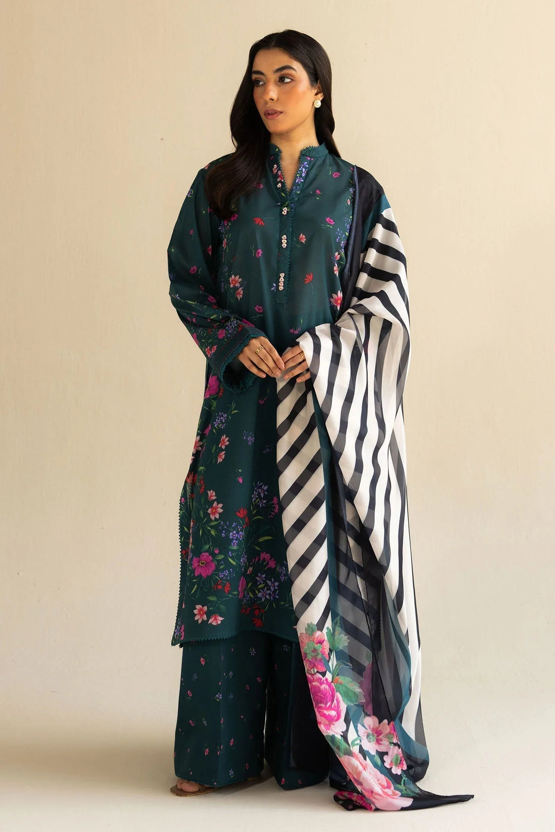 Zara Shahjahan | Coco Prints 25 | Reena-4A - Aqsa Fabrics