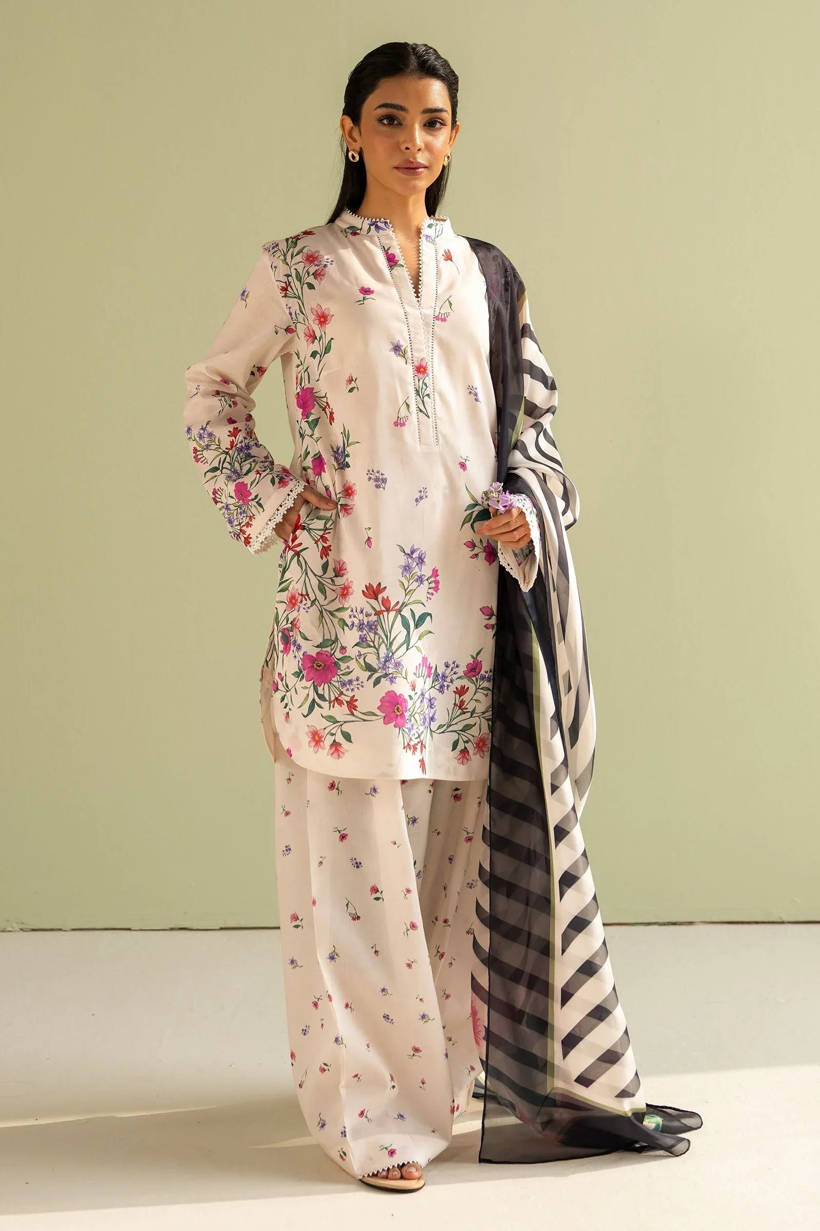 Zara Shahjahan | Coco Prints 25 | Reena-4B - Aqsa Fabrics