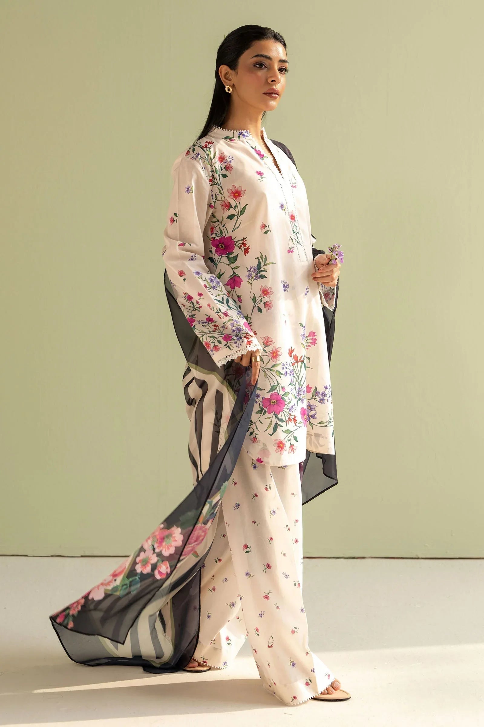 Zara Shahjahan | Coco Prints 25 | Reena-4B - Aqsa Fabrics