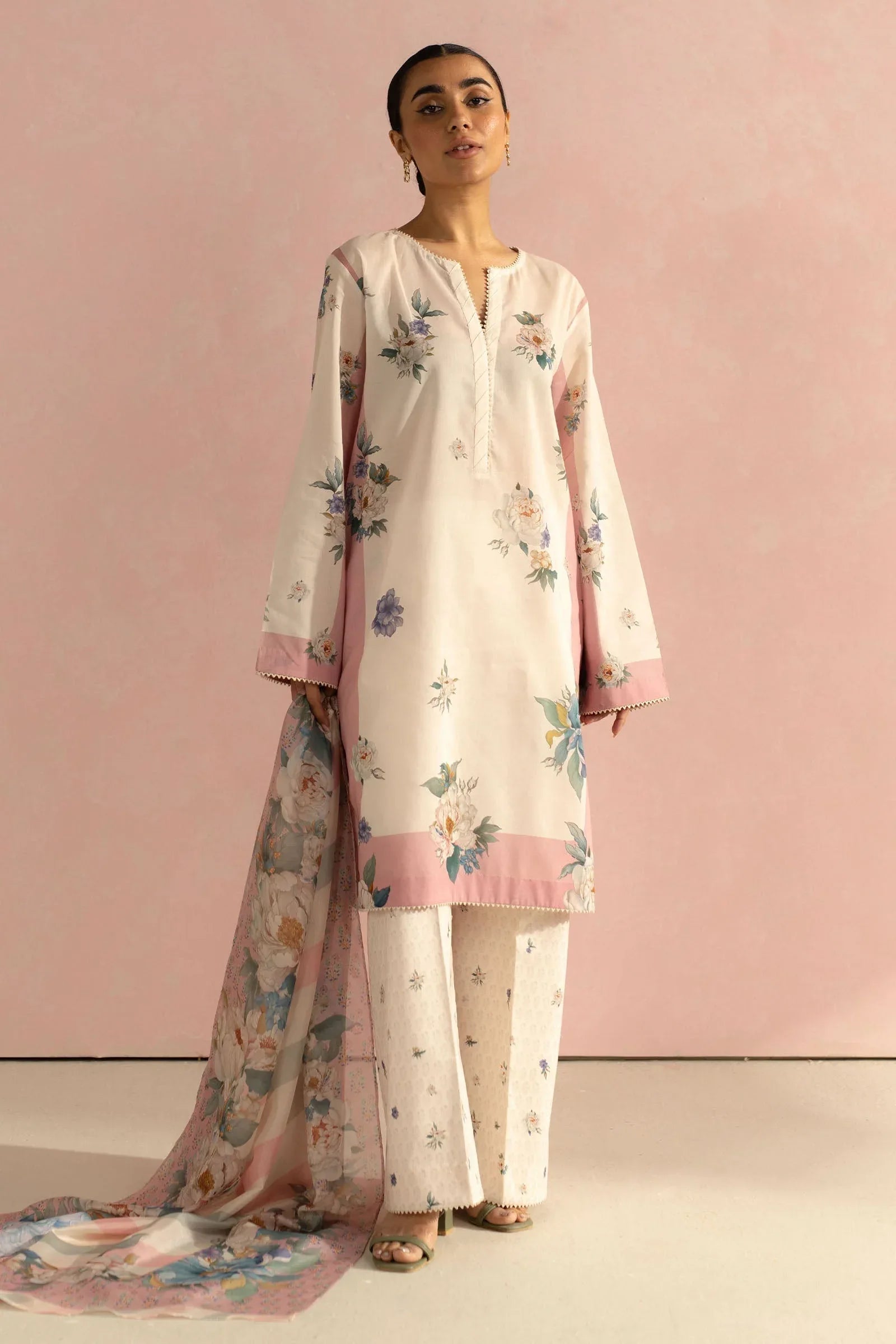 Zara Shahjahan | Coco Prints 25 | Sofia-2B - Aqsa Fabrics