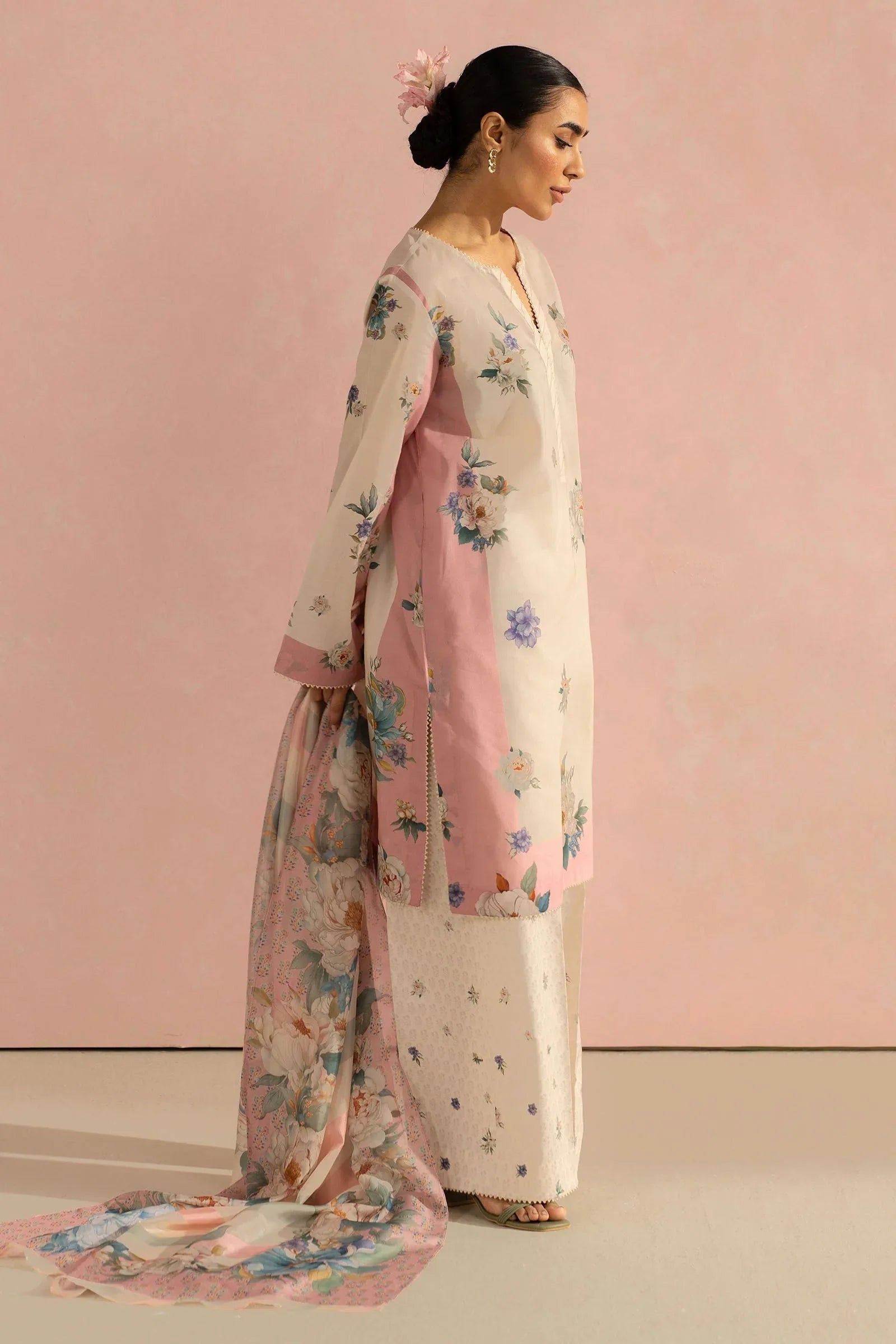 Zara Shahjahan | Coco Prints 25 | Sofia-2B - Aqsa Fabrics