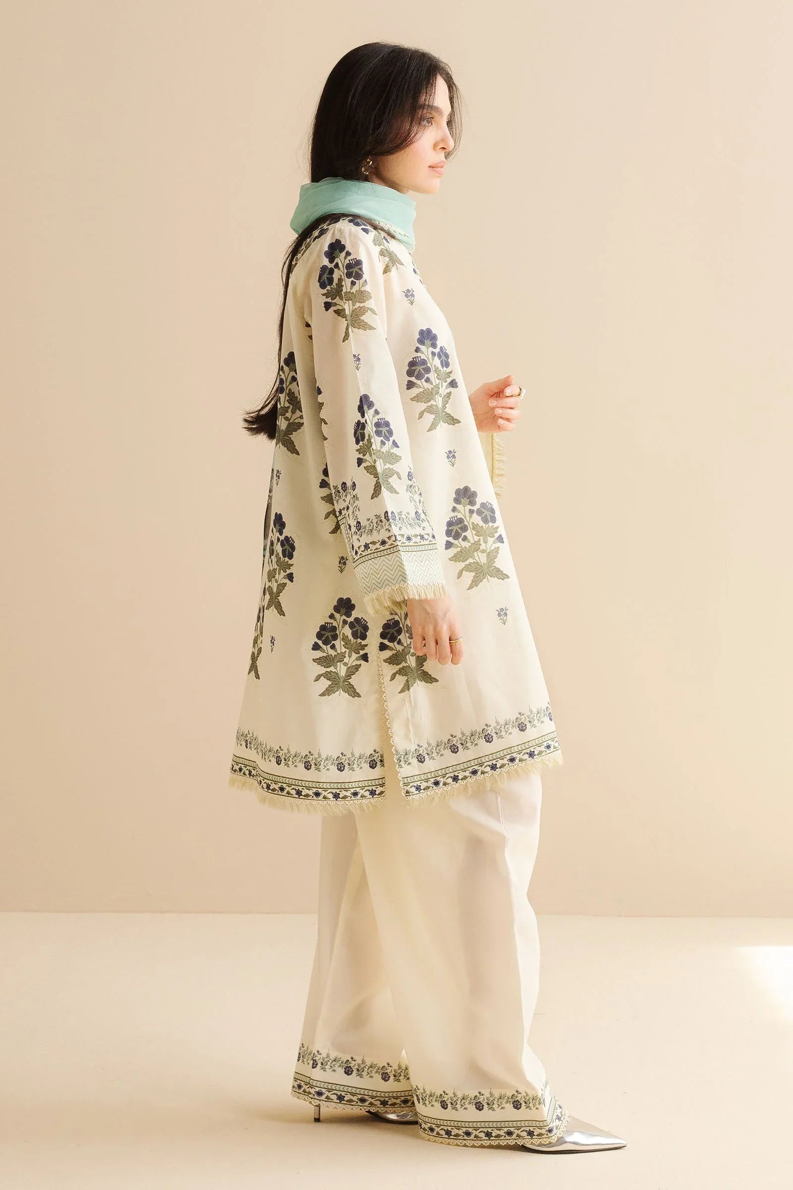 Zara Shahjahan | Coco Prints | Raya-2B - Aqsa Fabrics