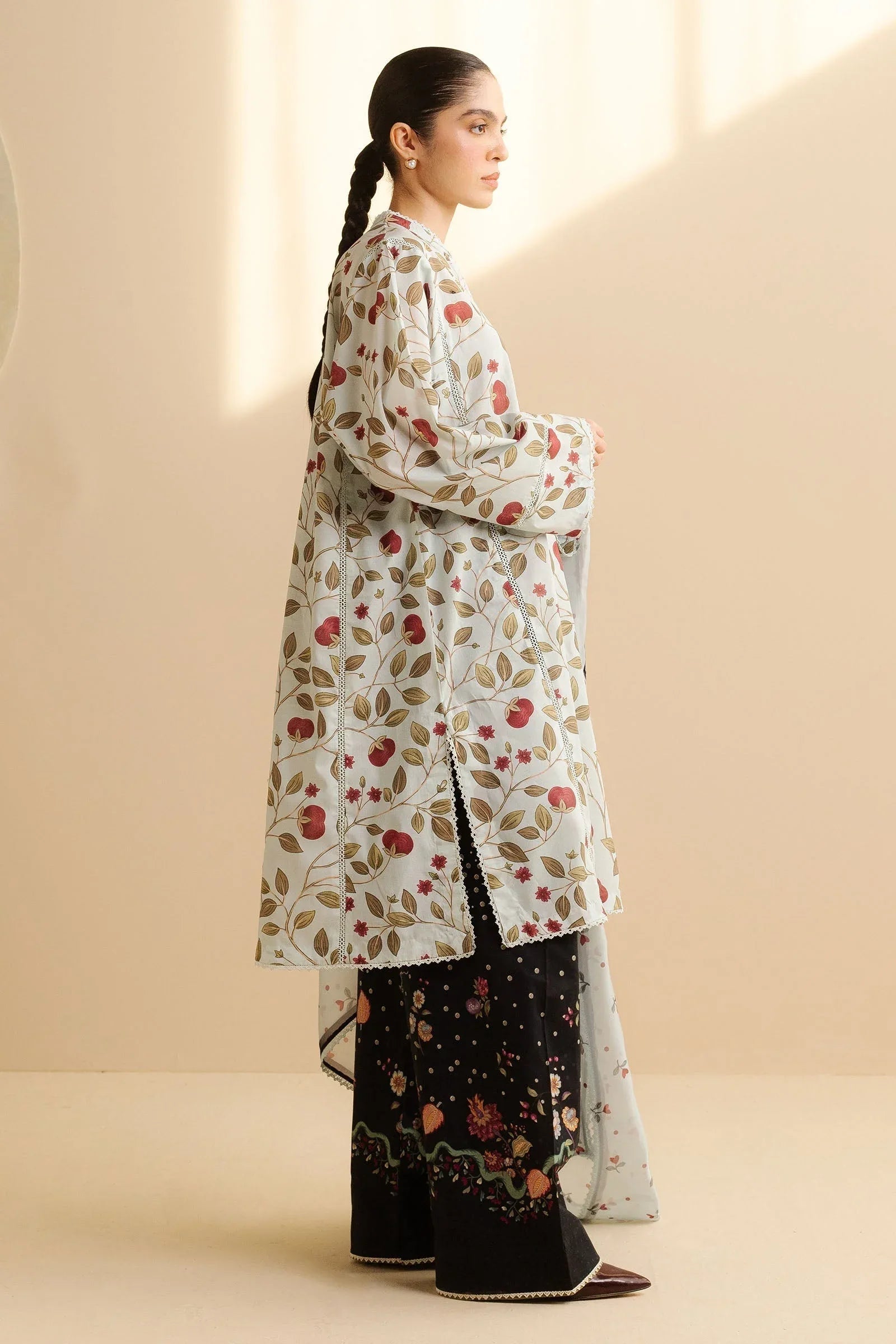 Zara Shahjahan | Coco Prints | Rey-7B - Aqsa Fabrics