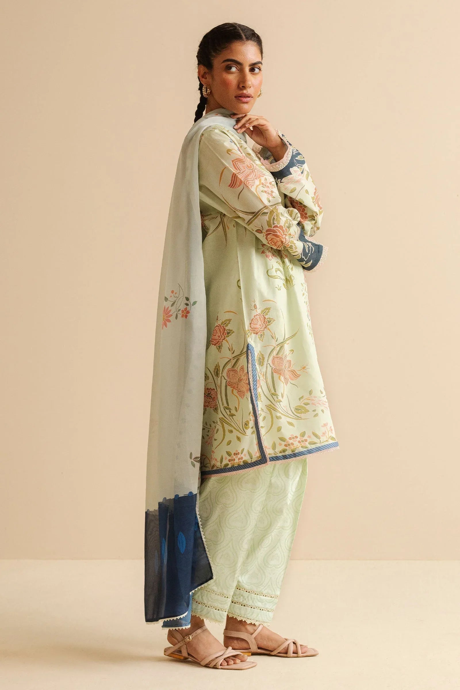 Zara Shahjahan | Coco Prints | Vara-8A - Aqsa Fabrics
