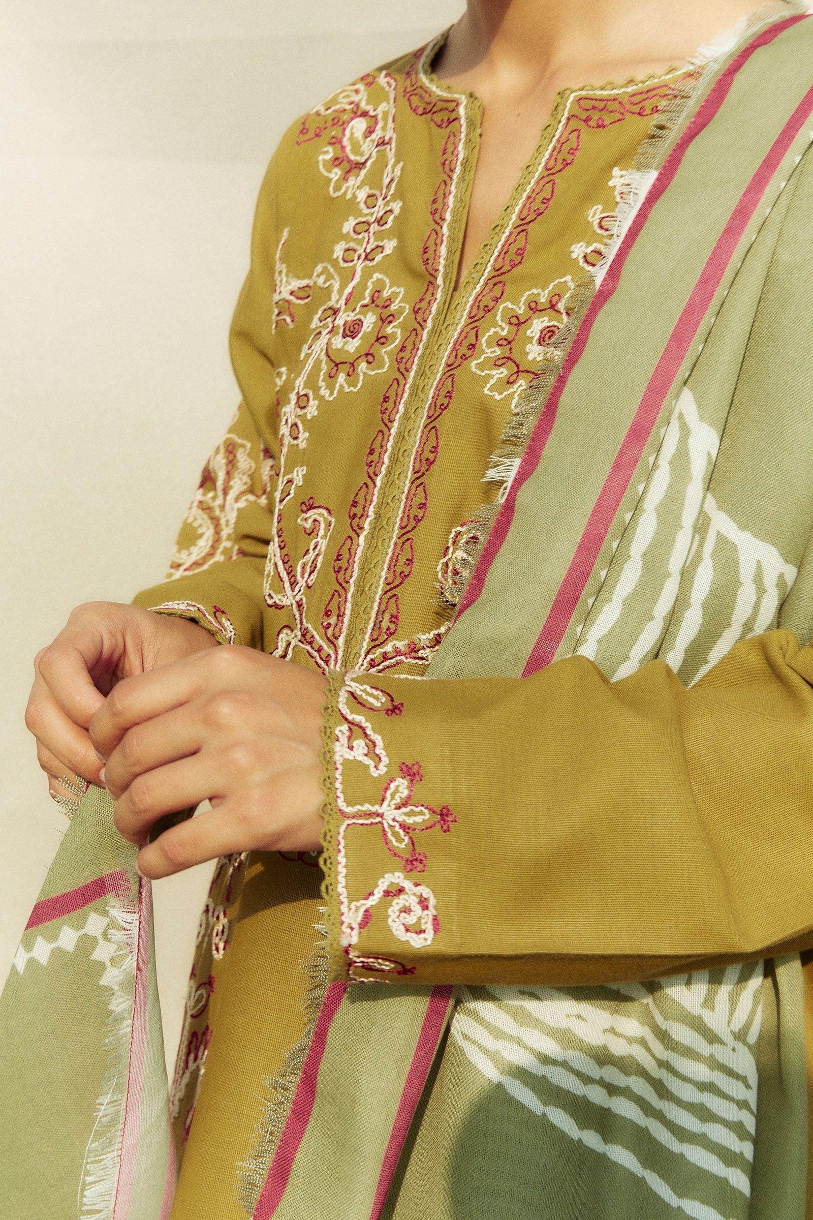Zara Shahjahan | Coco Winter 24 | Peridot-5A - Aqsa Fabrics