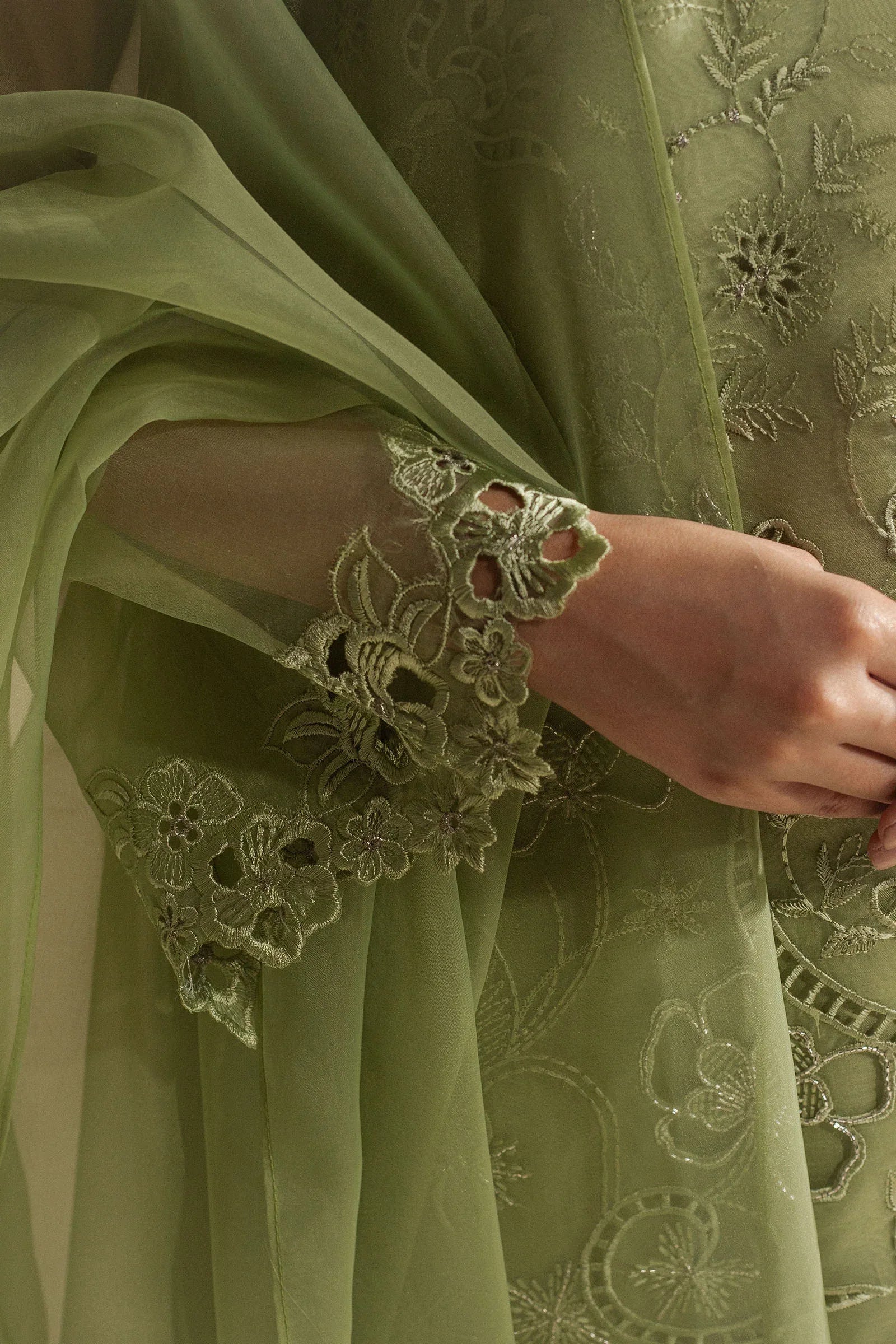 Zara Shahjahan | Fall Festive 24 | ZC-2074 - Aqsa Fabrics