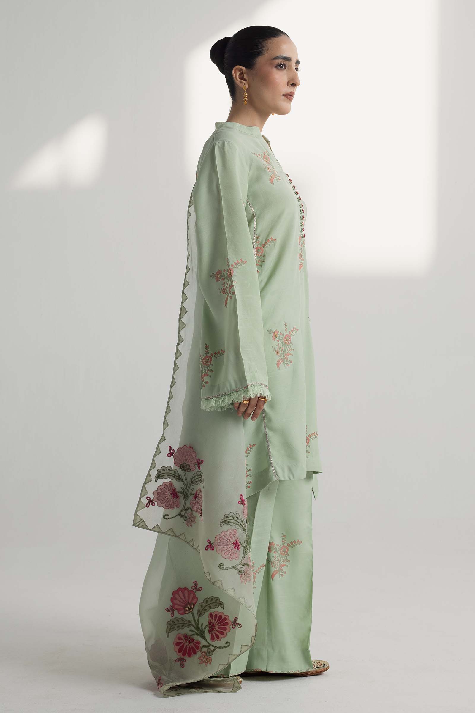 Zara Shahjahan | Handcrafted Suits | ZHC-047 - Aqsa Fabrics