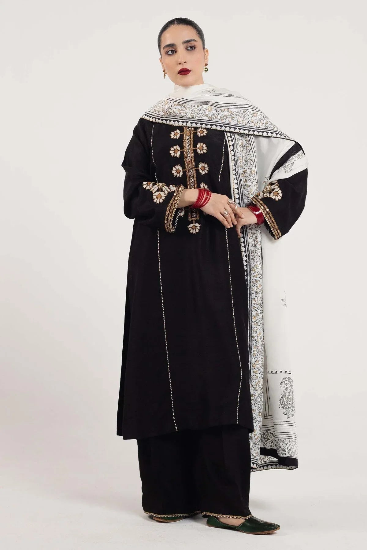 Zara Shahjahan | Handcrafted Suits | ZHC-048 - Aqsa Fabrics