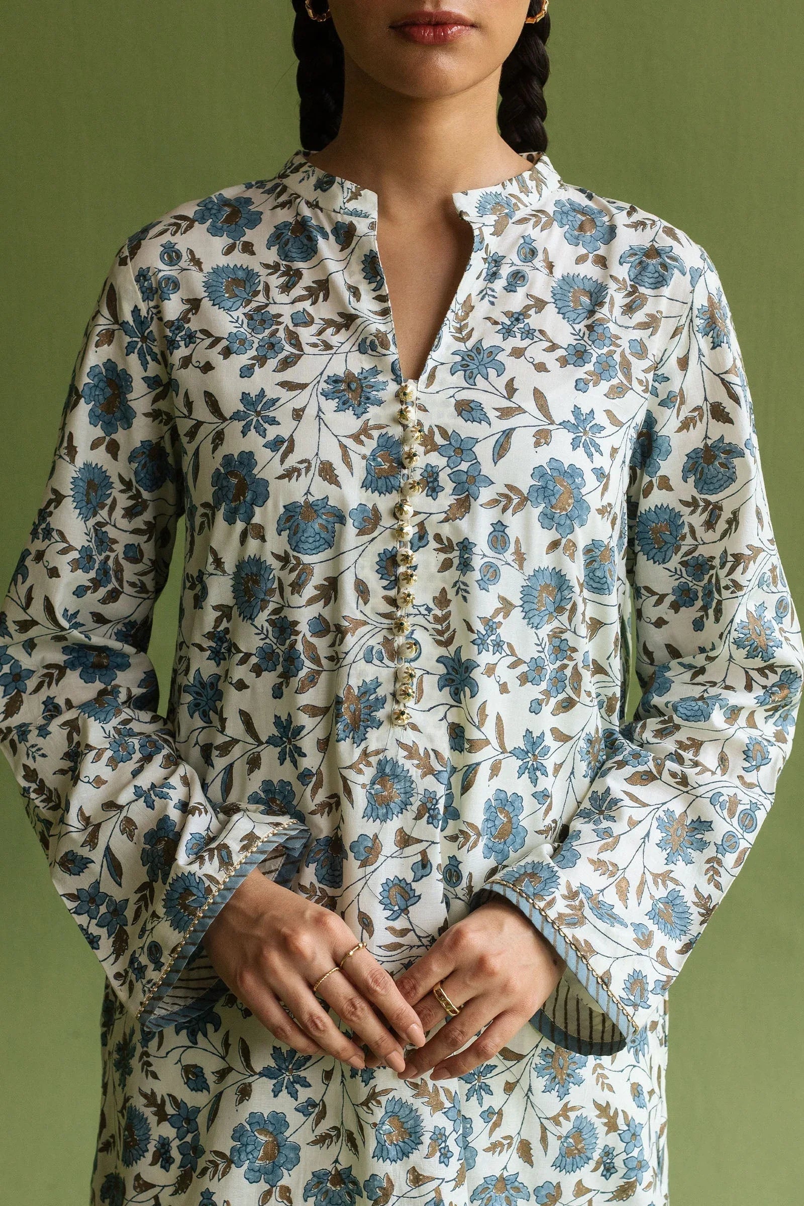 Zara Shahjahan | Handcrafted Suits | ZHC-051 - Aqsa Fabrics