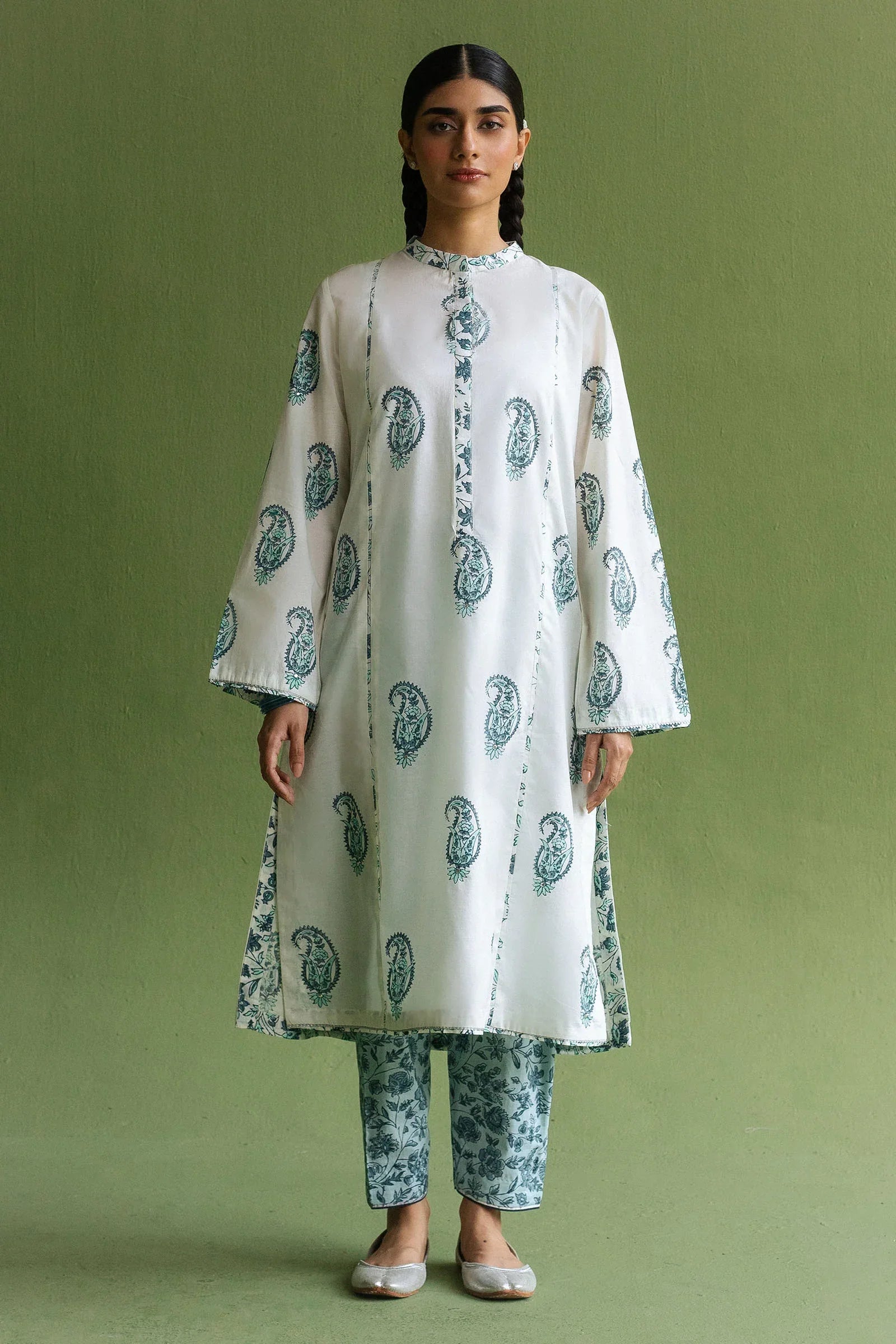 Zara Shahjahan | Handcrafted Suits | ZHC-054 - Aqsa Fabrics