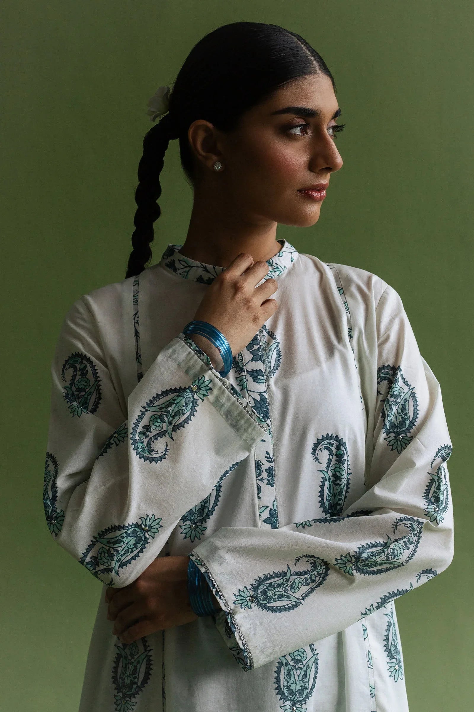 Zara Shahjahan | Handcrafted Suits | ZHC-054 - Aqsa Fabrics
