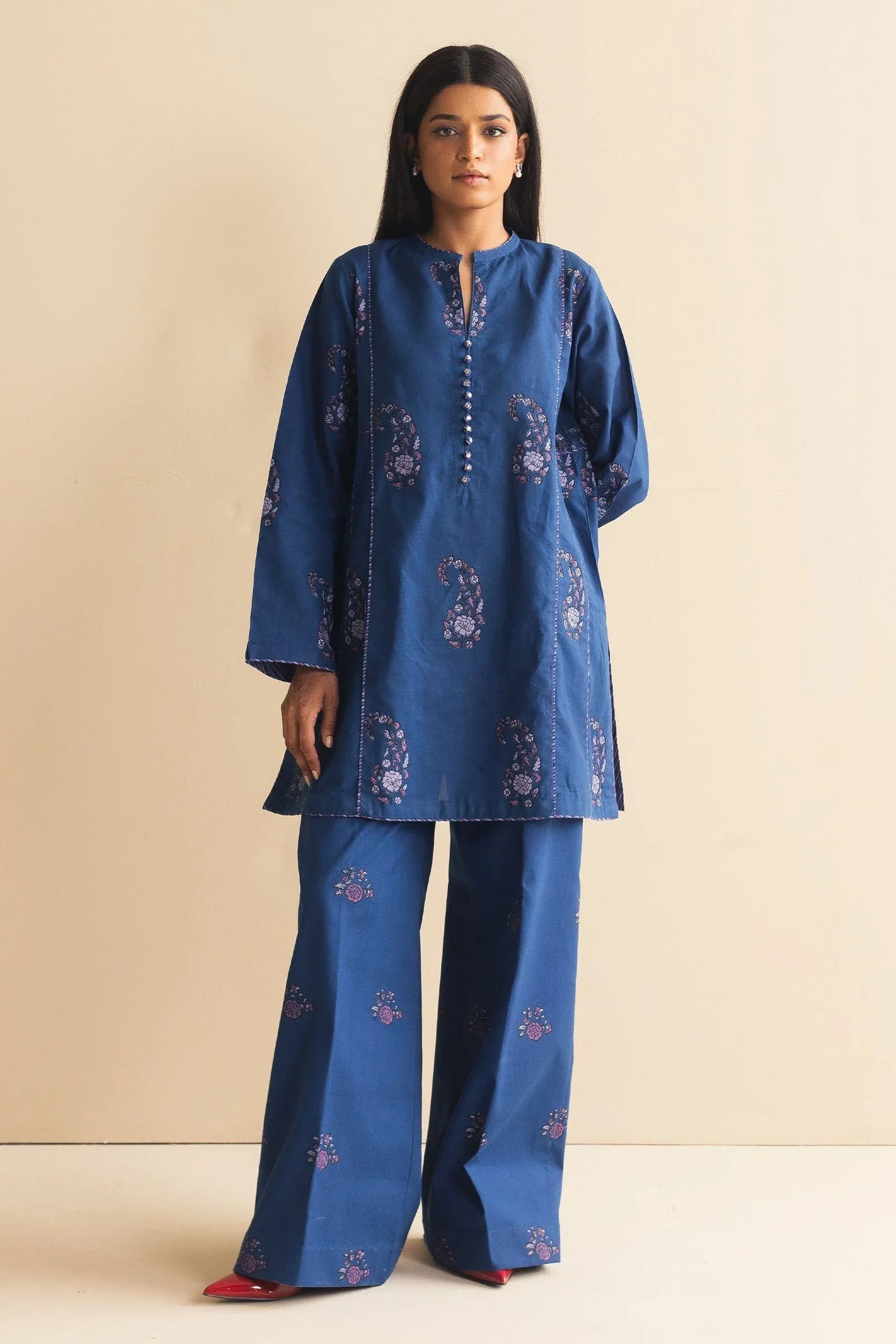 Zara Shahjahan | Handcrafted Suits | ZHC-056 - Aqsa Fabrics