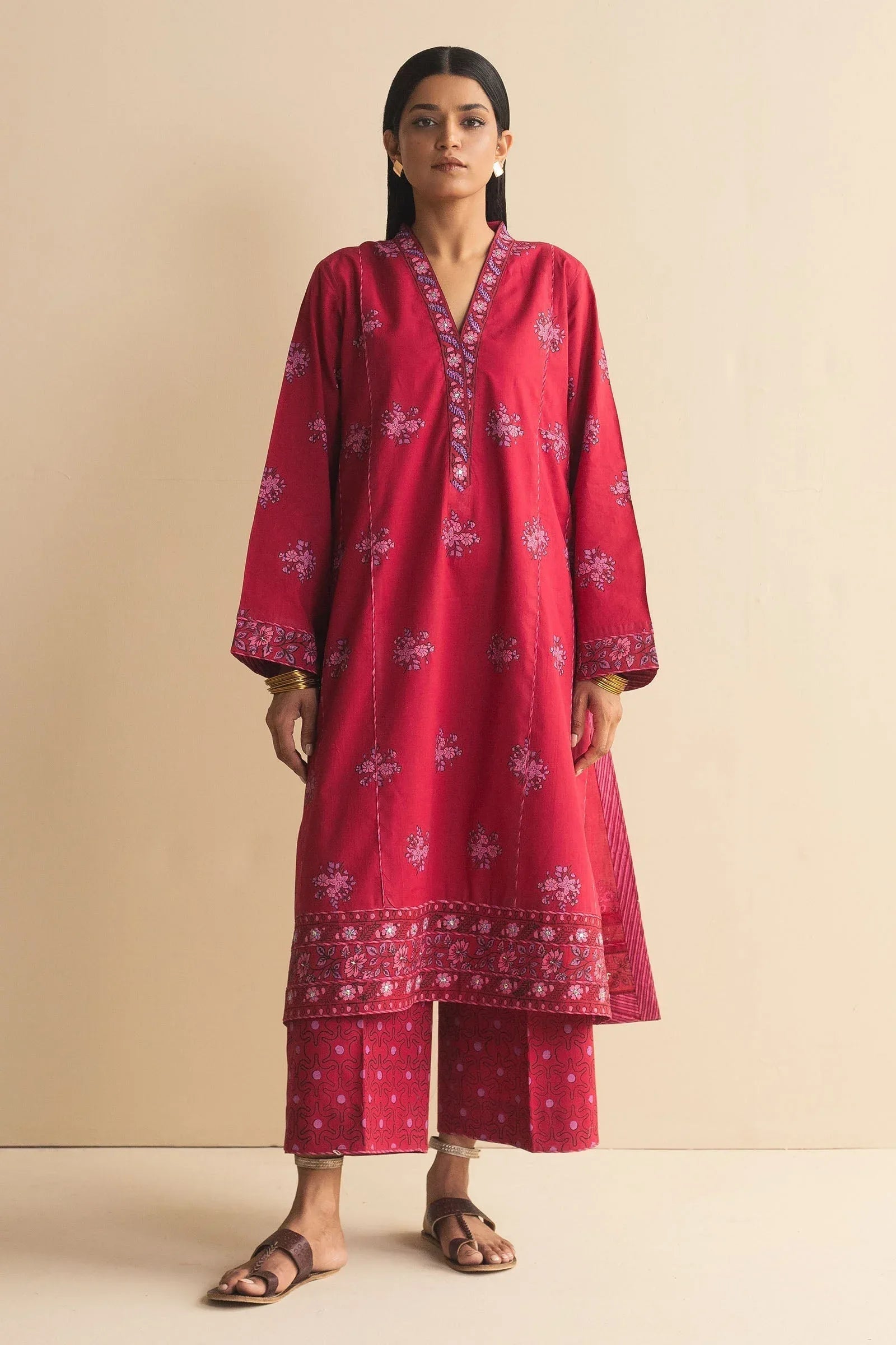 Zara Shahjahan | Handcrafted Suits | ZHC-058 - Aqsa Fabrics