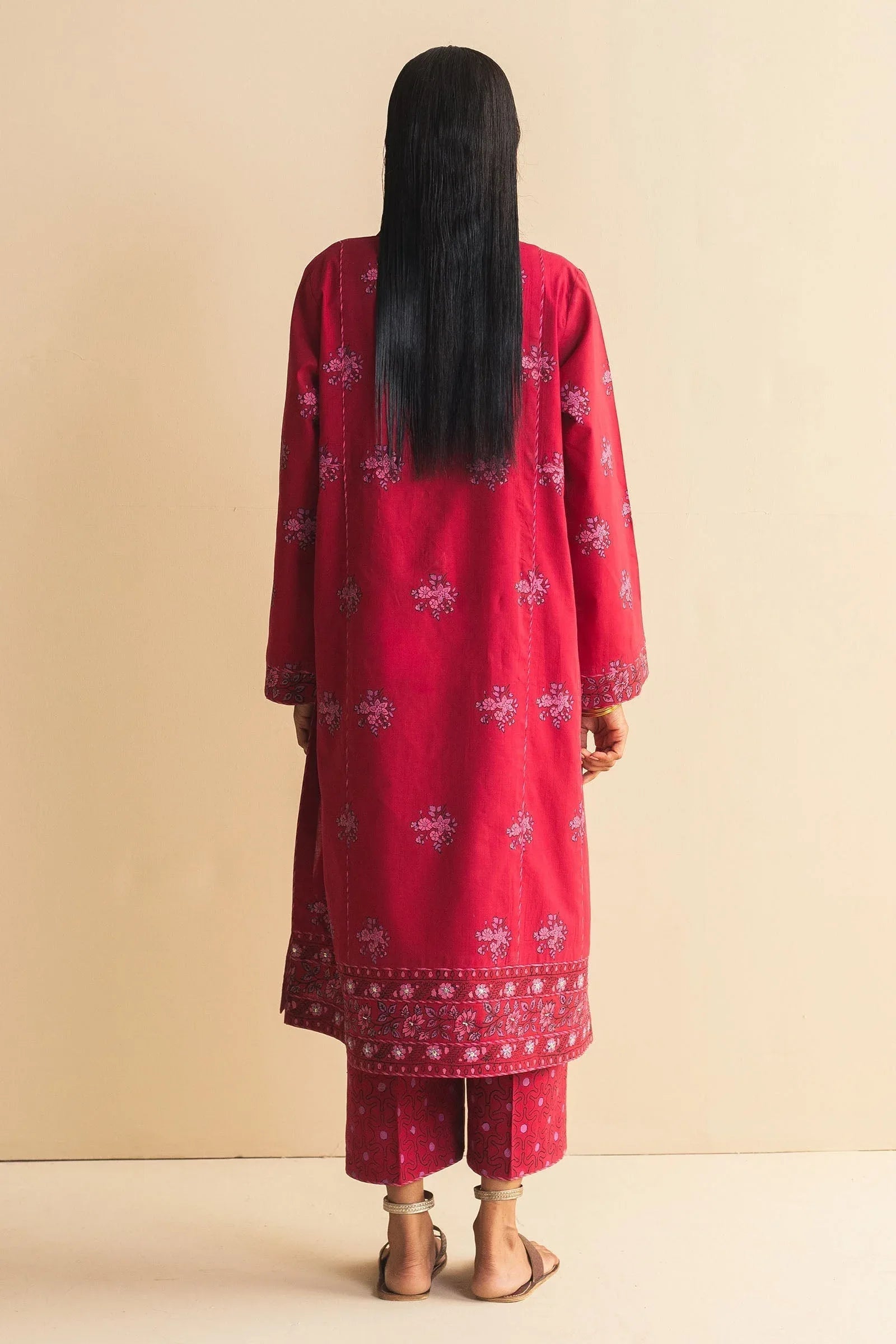 Zara Shahjahan | Handcrafted Suits | ZHC-058 - Aqsa Fabrics