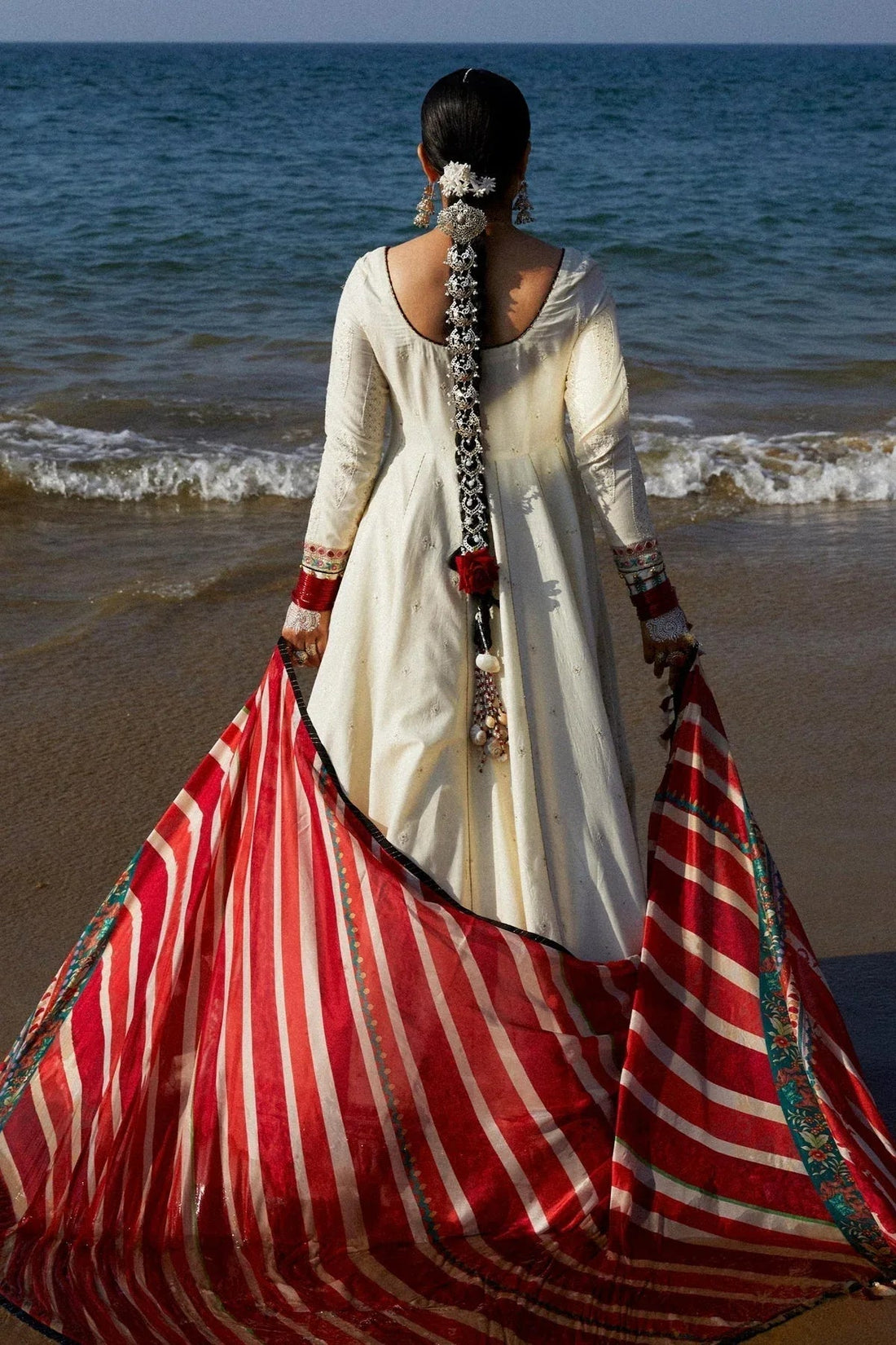 Zara Shahjahan | Luxury Lawn 24 | AAINA-8A - Aqsa Fabrics
