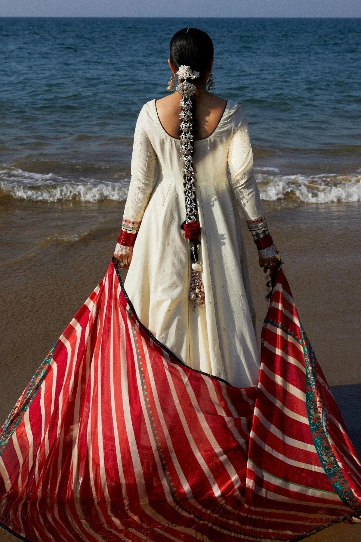 Zara Shahjahan | Luxury Lawn 24 | AAINA-8A - Aqsa Fabrics