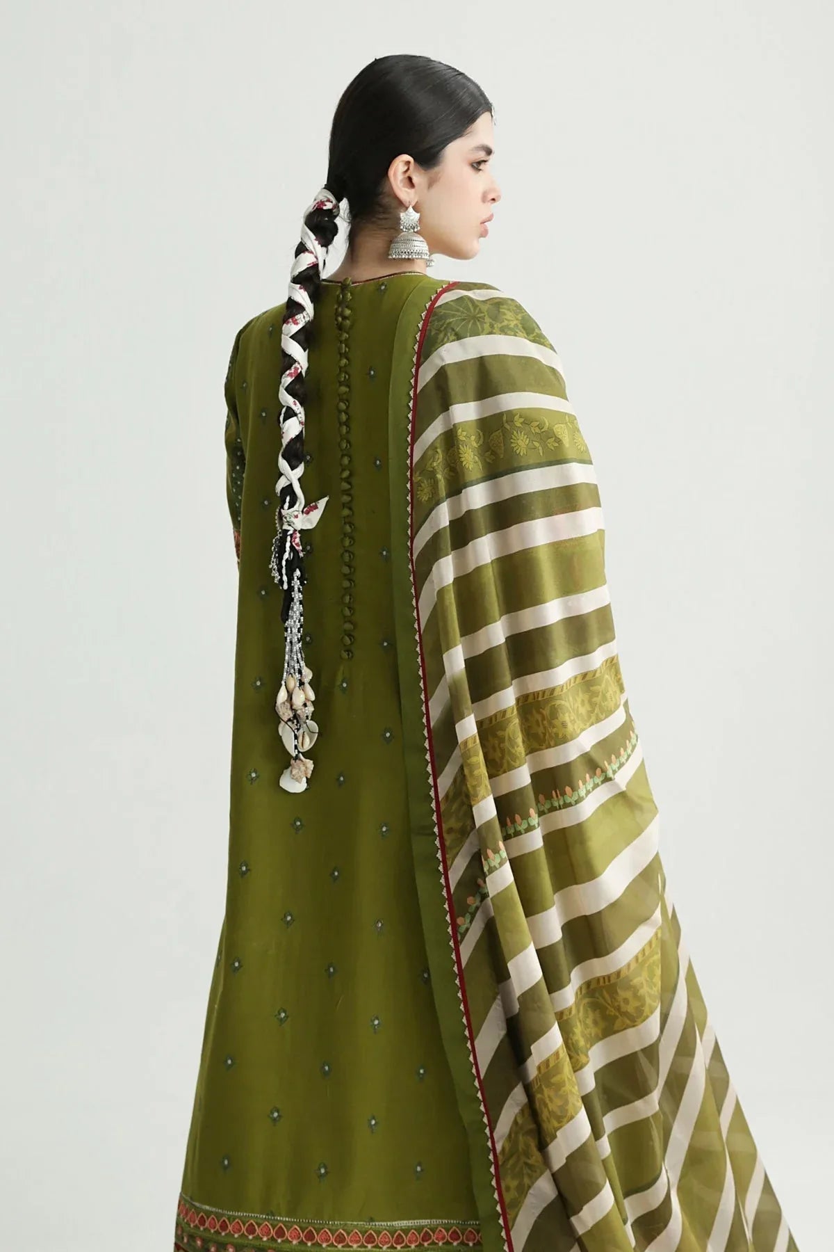 Zara Shahjahan | Luxury Lawn 24 | AAINA-8B - Aqsa Fabrics