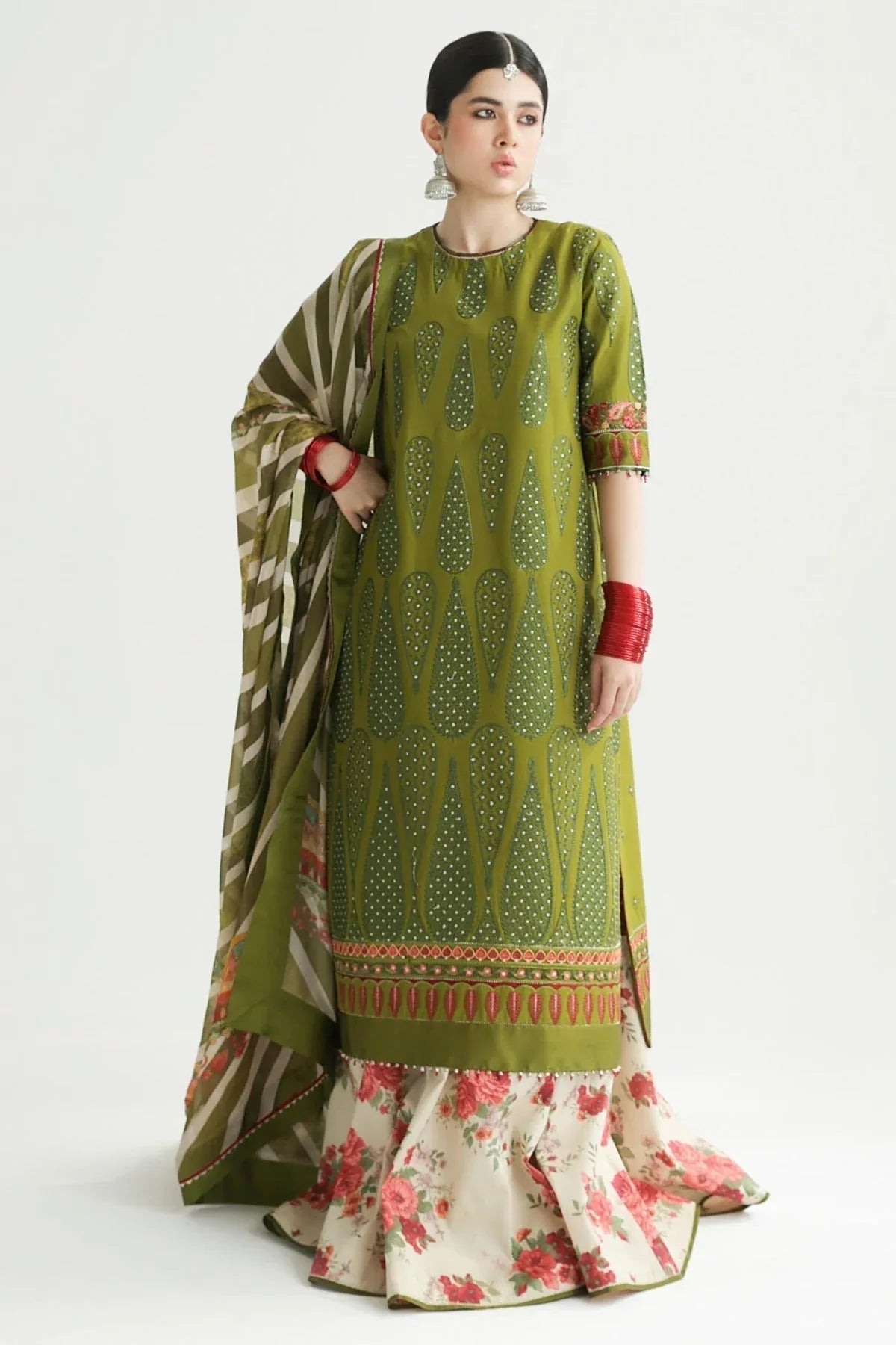 Zara Shahjahan | Luxury Lawn 24 | AAINA-8B - Aqsa Fabrics