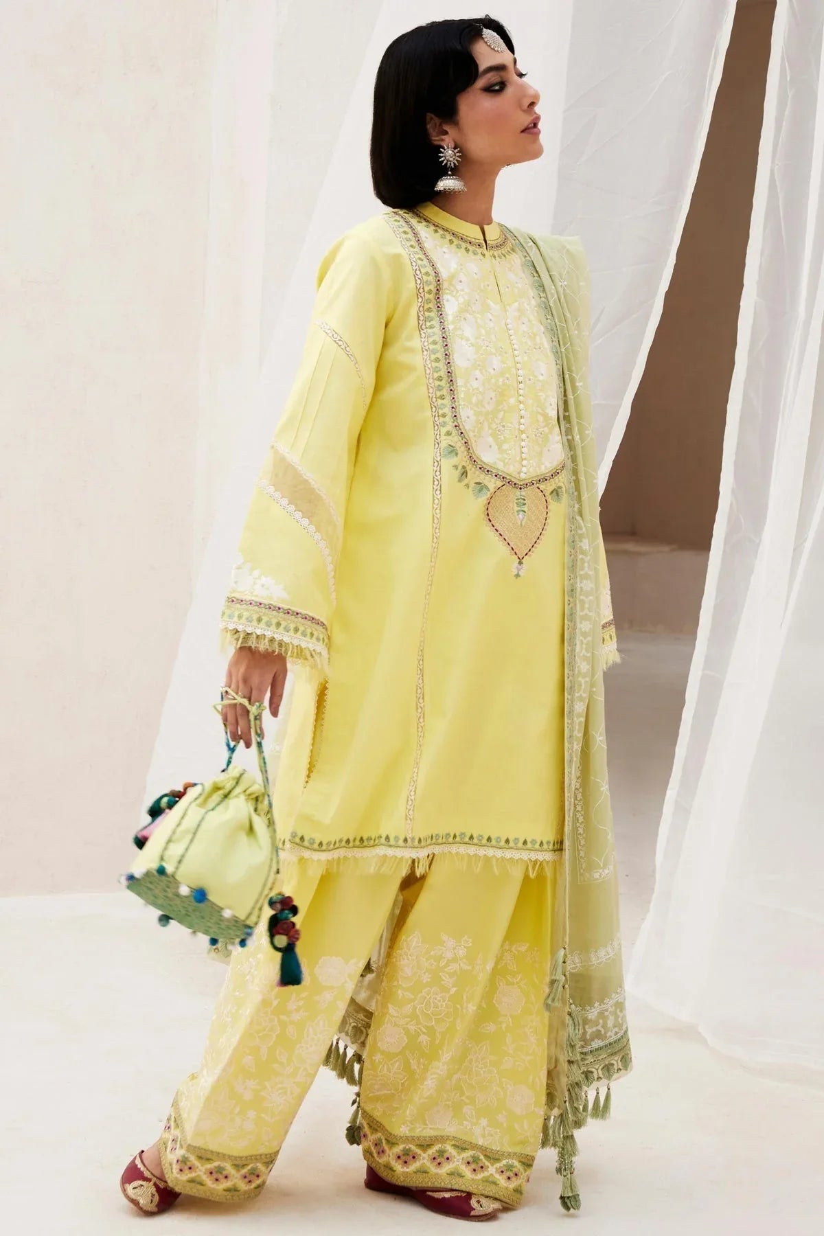 Zara Shahjahan | Luxury Lawn 24 | DILARA-15A - Aqsa Fabrics