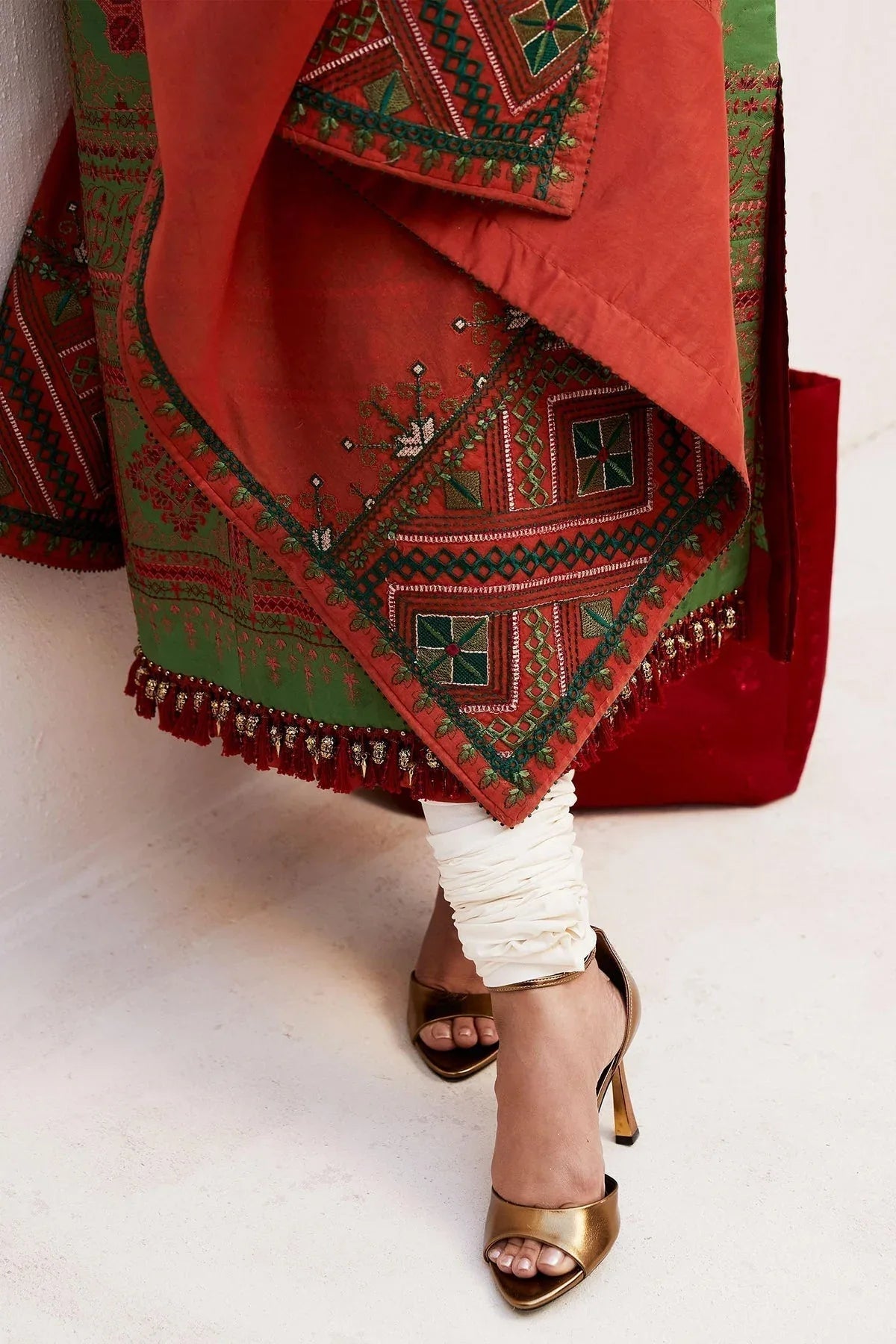 Zara Shahjahan | Luxury Lawn 24 | DIYA-2B - Aqsa Fabrics