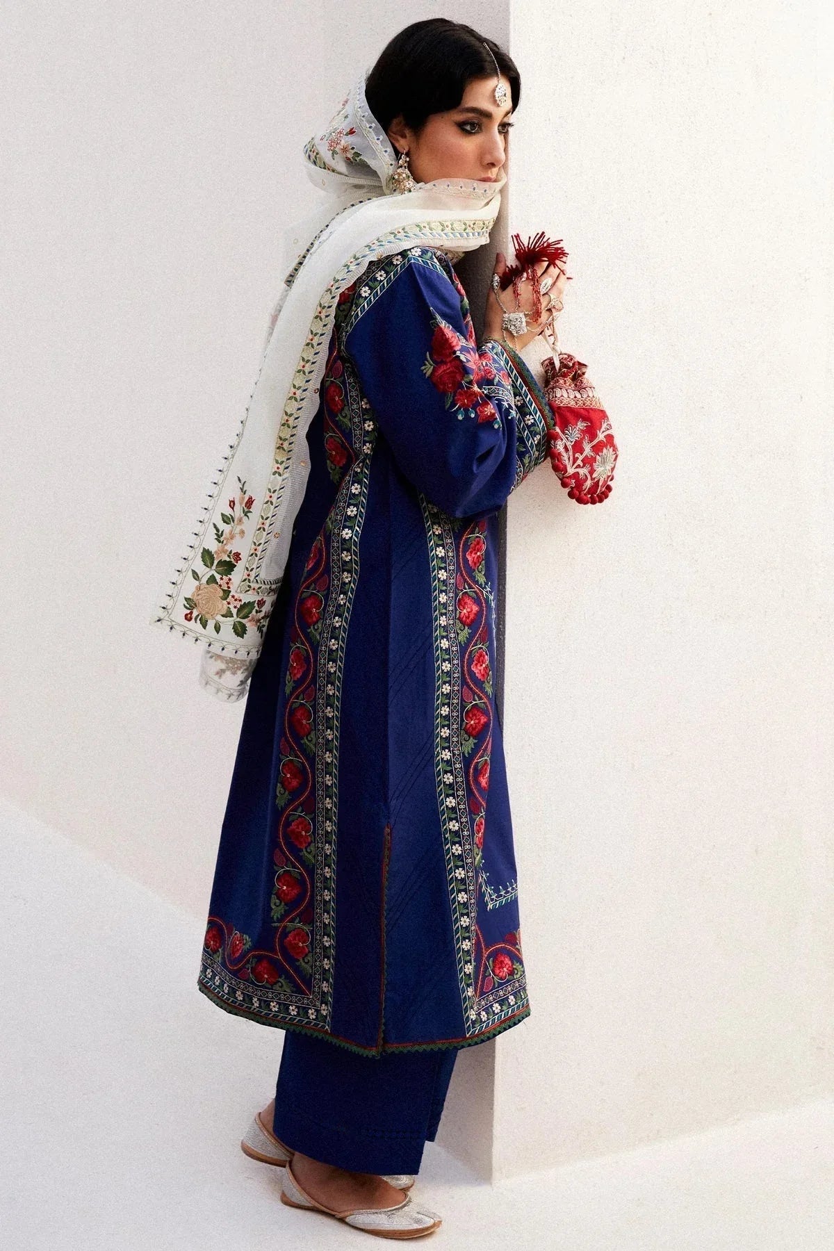 Zara Shahjahan | Luxury Lawn 24 | JIYA-6B - Aqsa Fabrics