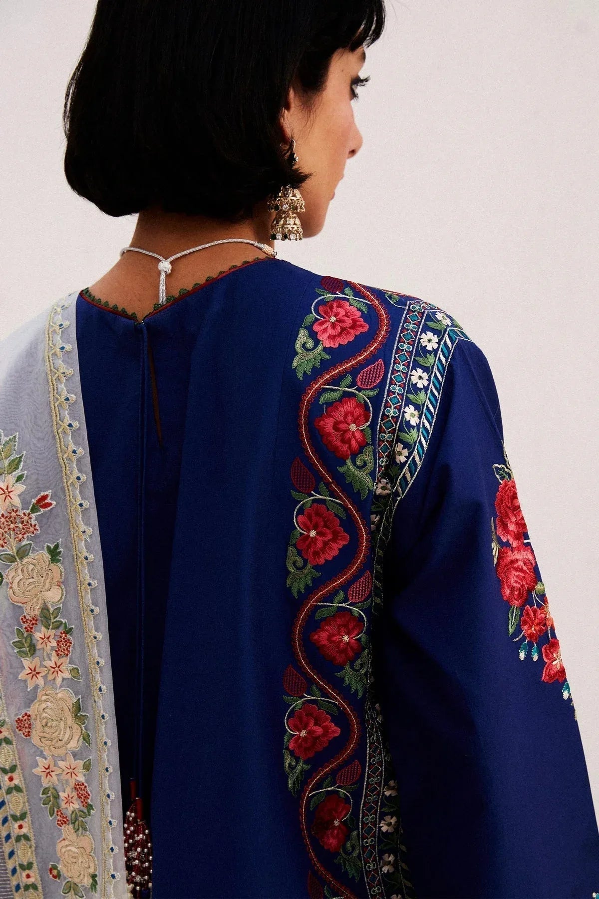Zara Shahjahan | Luxury Lawn 24 | JIYA-6B - Aqsa Fabrics