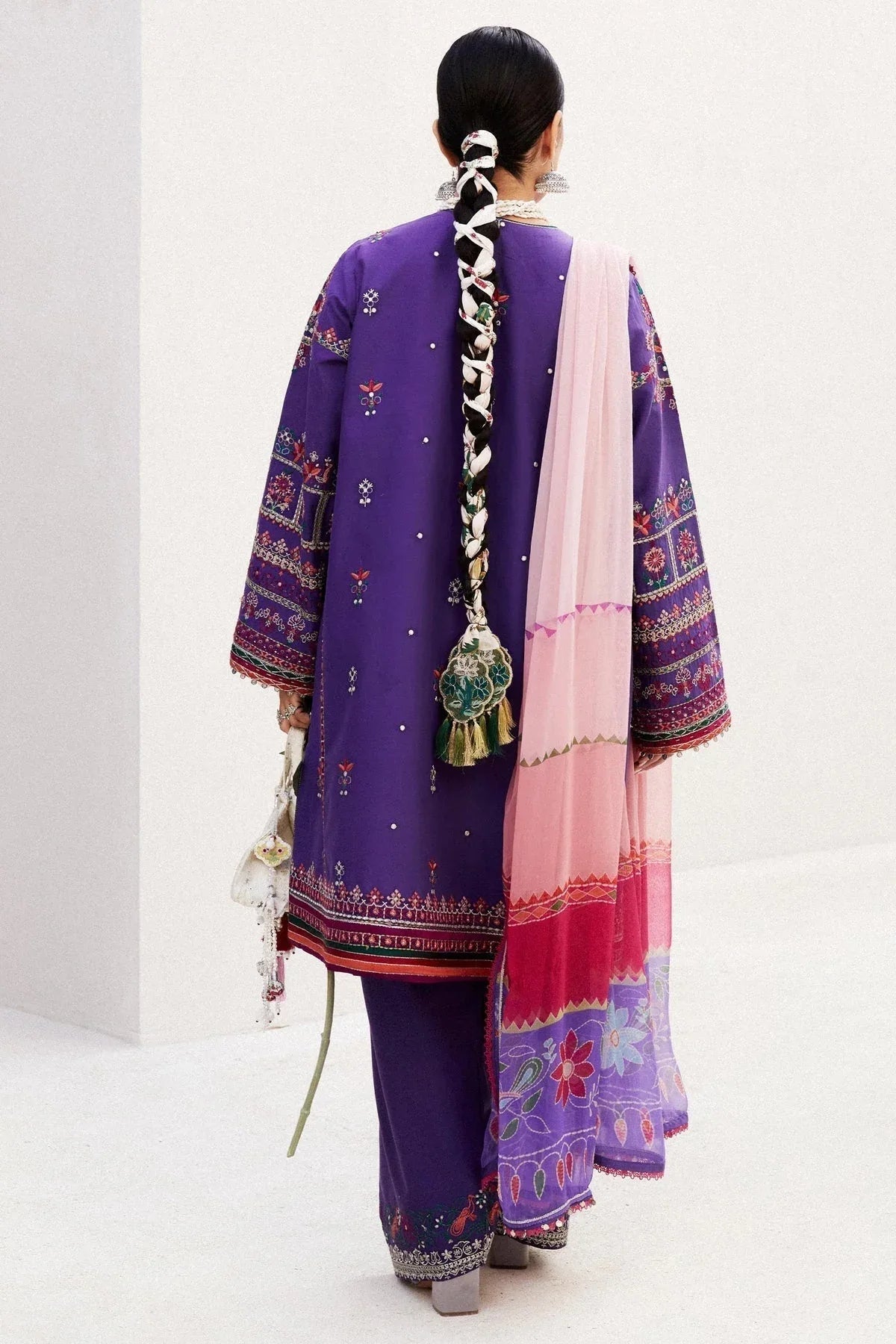 Zara Shahjahan | Luxury Lawn 24 | LAMIA-7B - Aqsa Fabrics