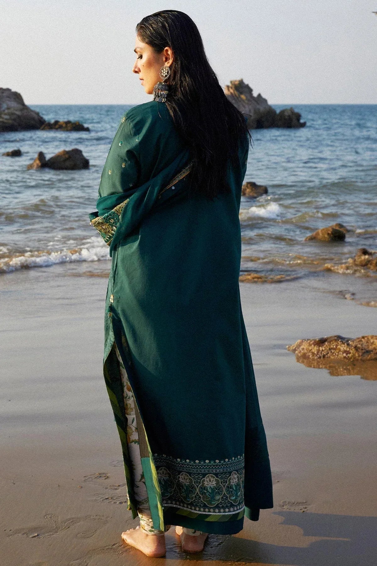 Zara Shahjahan | Luxury Lawn 24 | PARSA-9B - Aqsa Fabrics