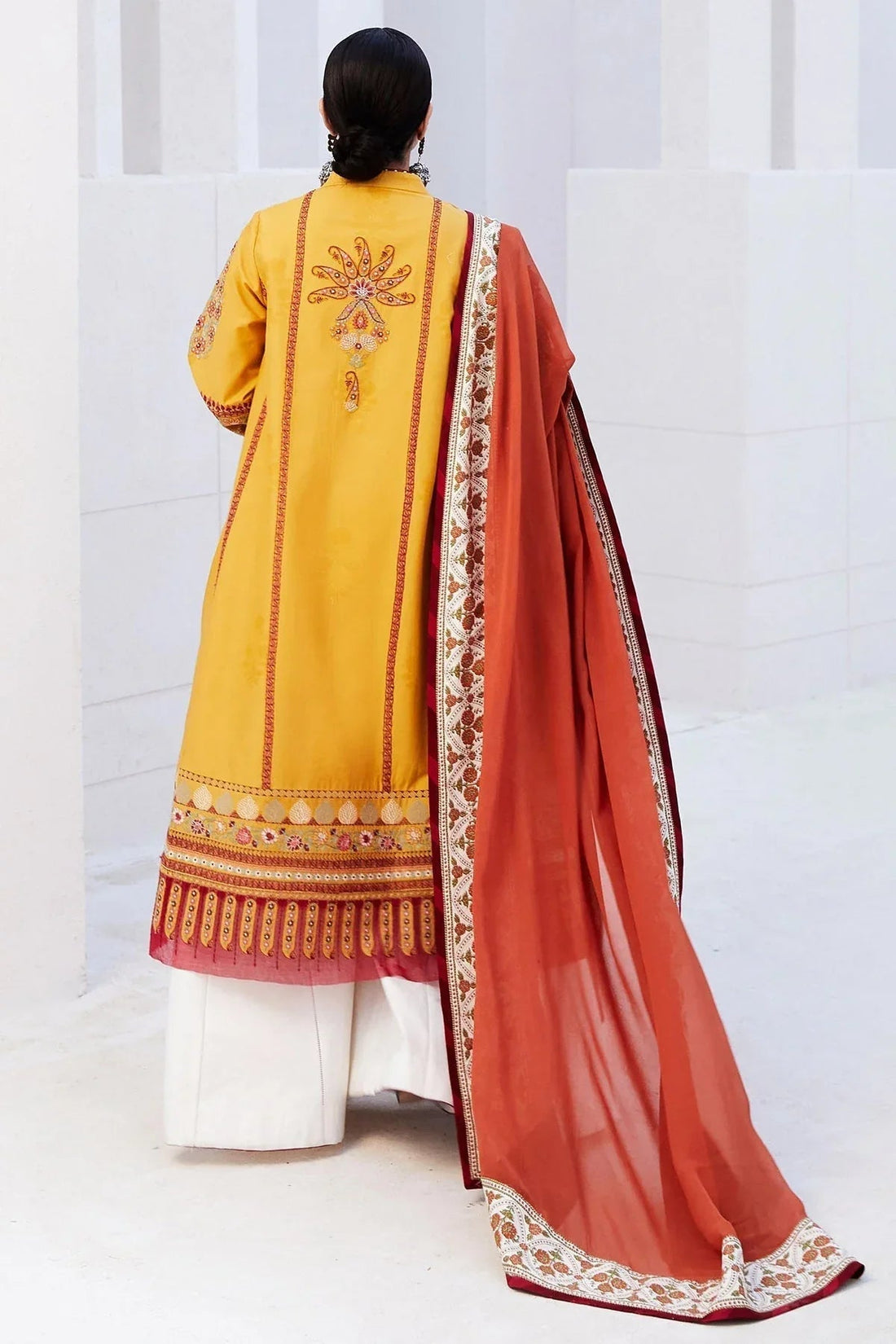 Zara Shahjahan | Luxury Lawn 24 | SANDAL-10A - Aqsa Fabrics