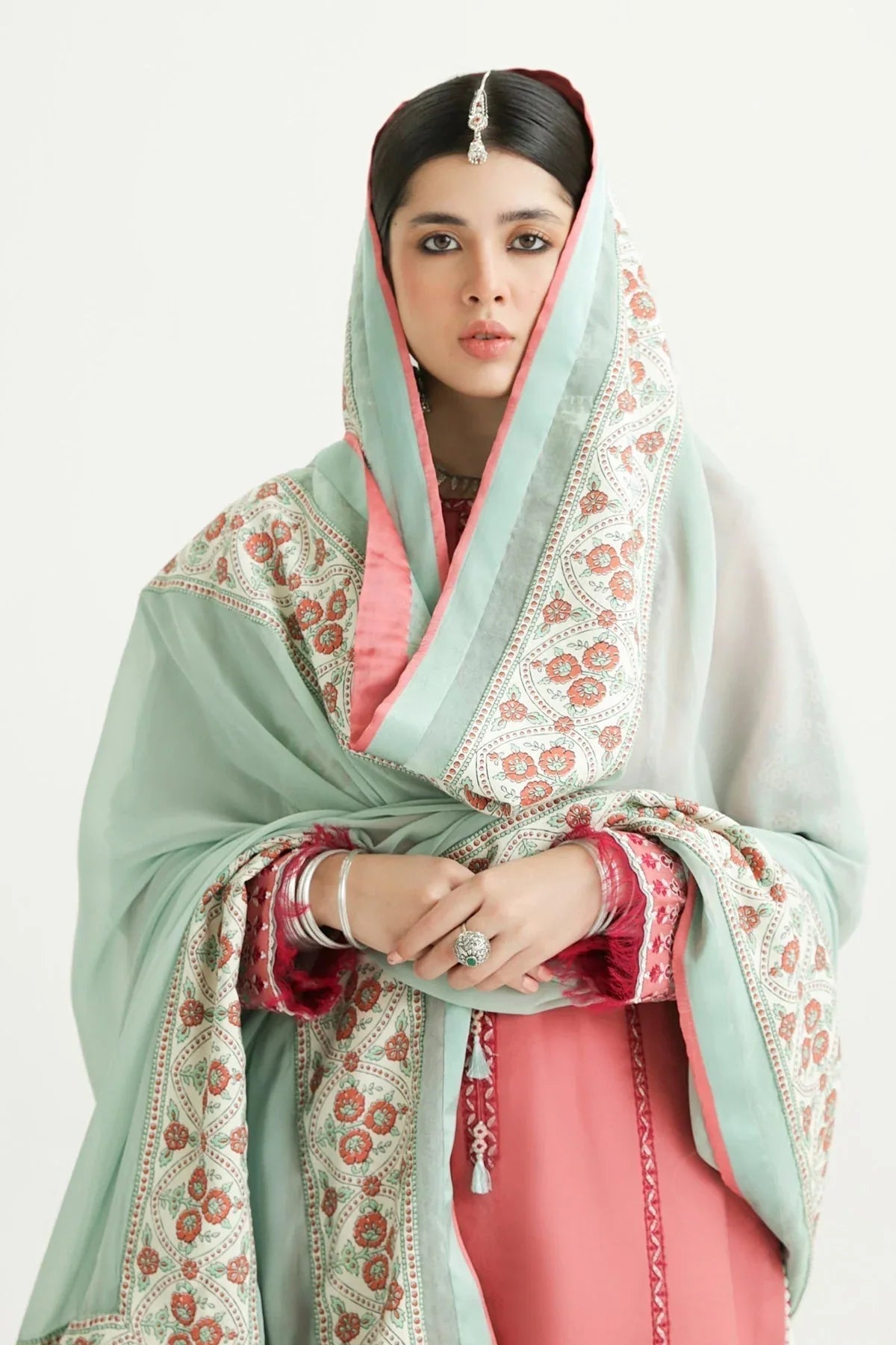 Zara Shahjahan | Luxury Lawn 24 | SANDAL-10B - Aqsa Fabrics