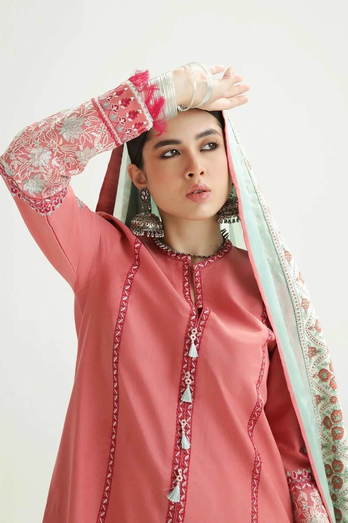 Zara Shahjahan | Luxury Lawn 24 | SANDAL-10B - Aqsa Fabrics