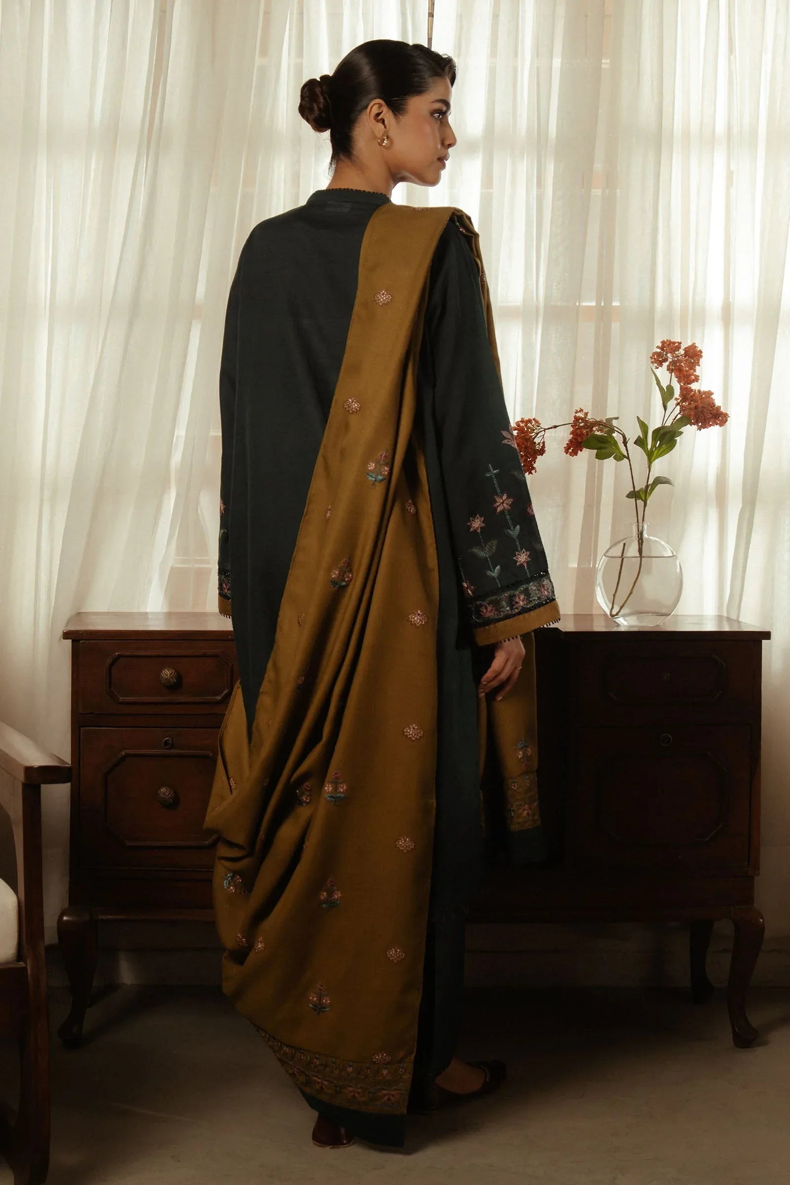 Zara Shahjahan | Pret Wear | ZC-2123 - Aqsa Fabrics