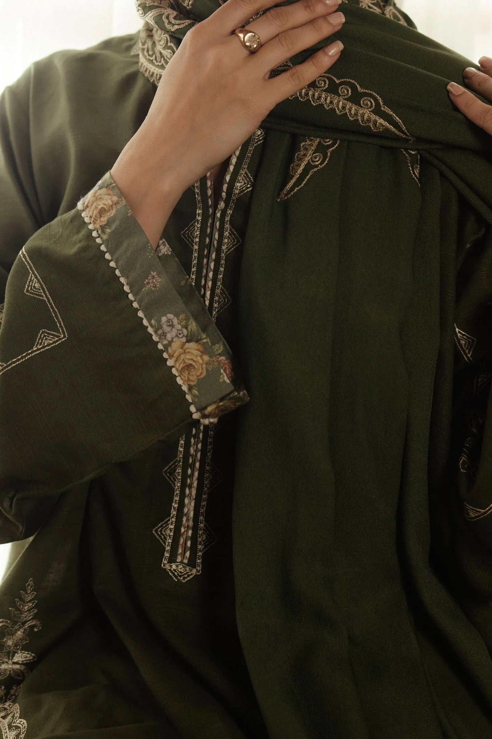 Zara Shahjahan | Pret Wear | ZC-2135 - Aqsa Fabrics