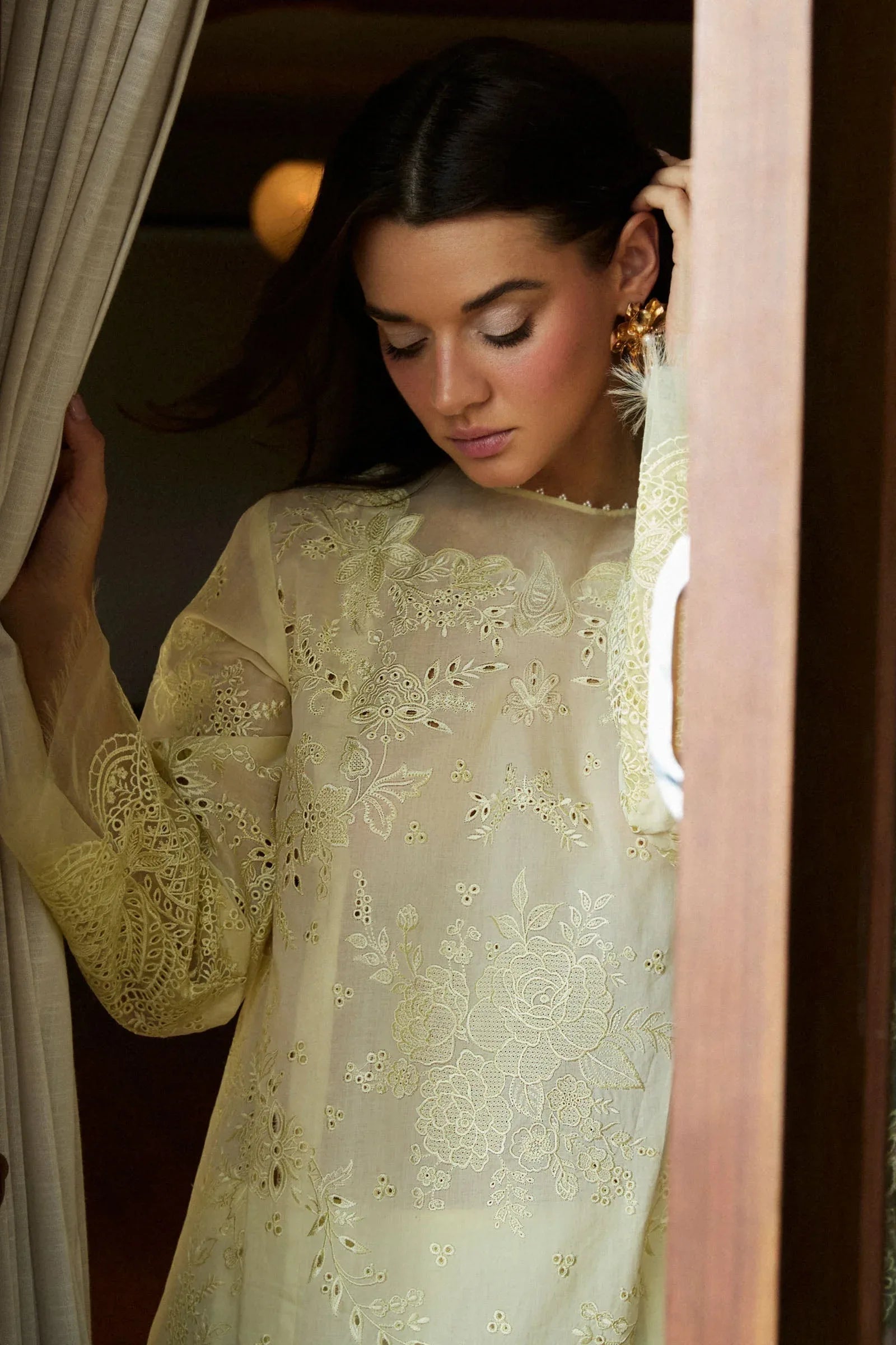 Zara Shahjahan | Satori 25 | Kaori-1B - Aqsa Fabrics
