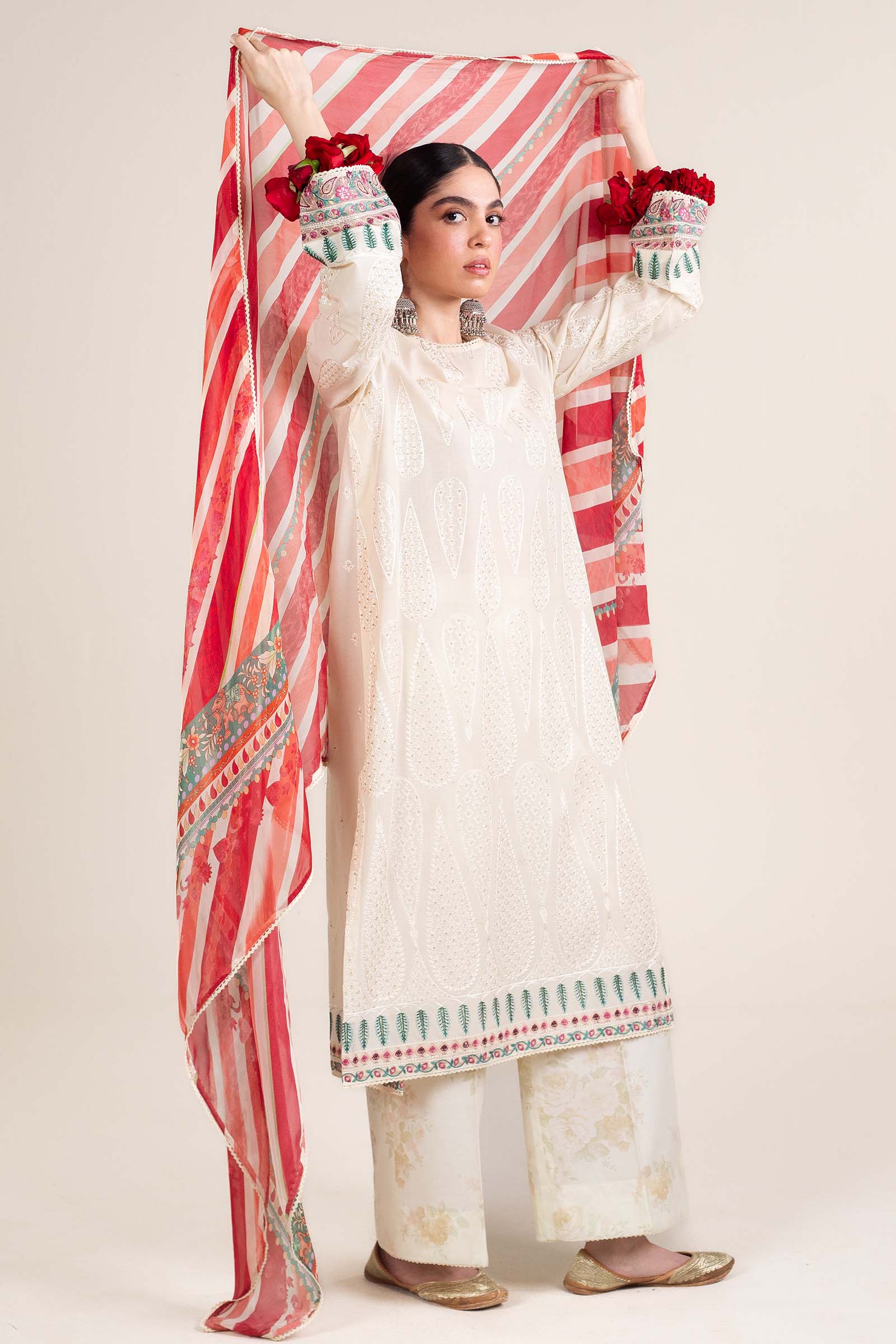 Zara Shahjahan | Stitched Lawn 24 | SL-AINA-8A - Aqsa Fabrics