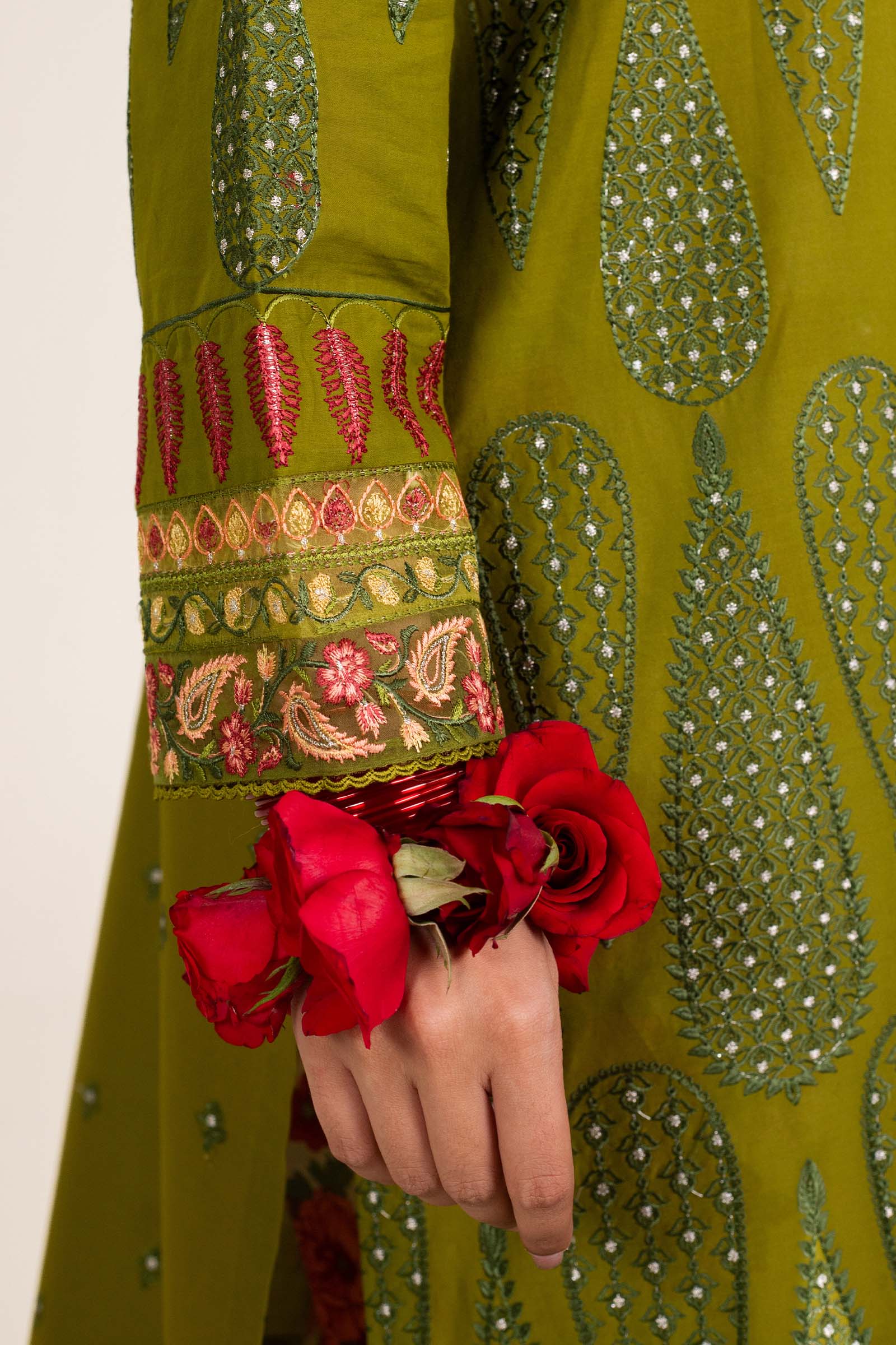 Zara Shahjahan | Stitched Lawn 24 | SL-AINA-8B - Aqsa Fabrics