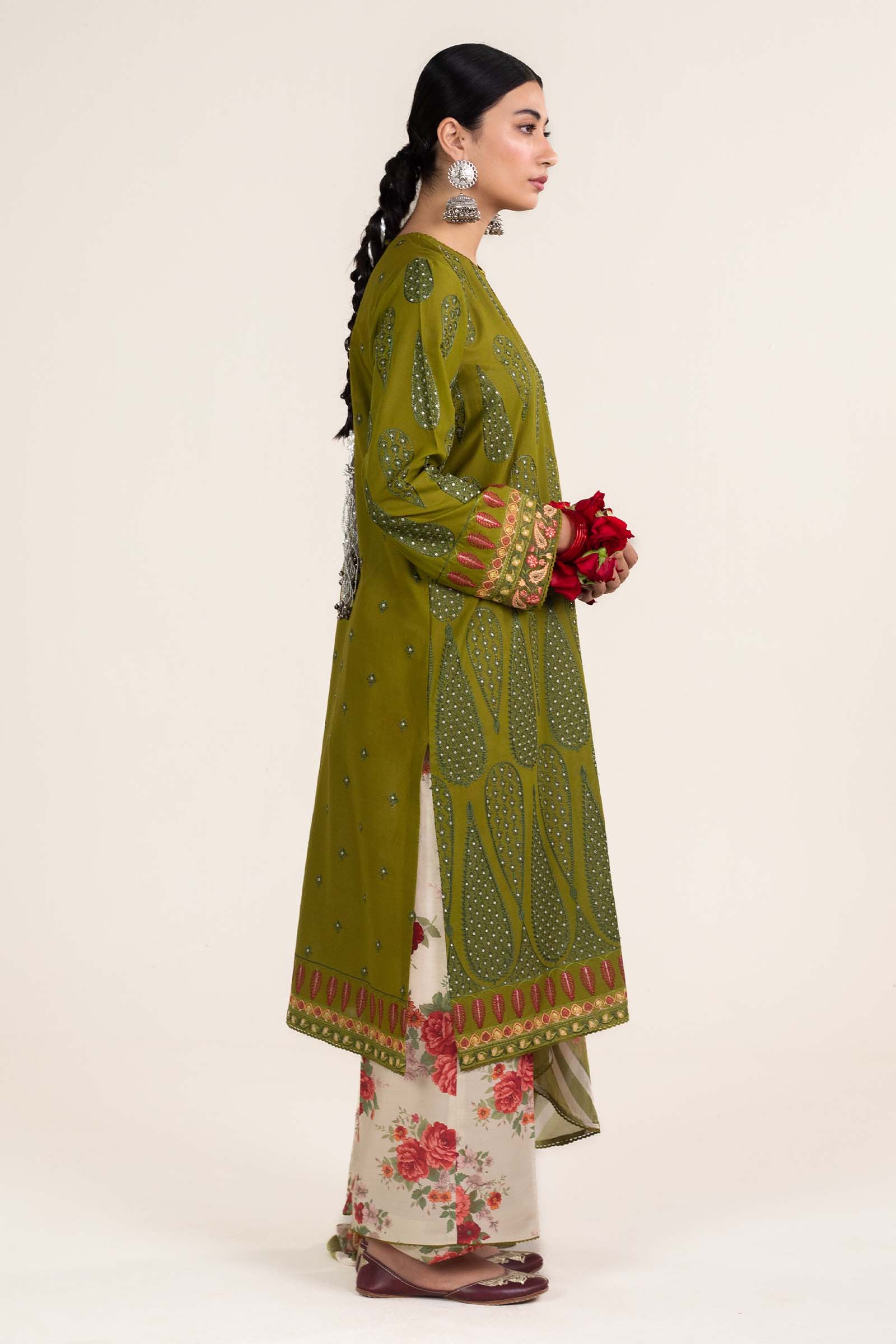 Zara Shahjahan | Stitched Lawn 24 | SL-AINA-8B - Aqsa Fabrics