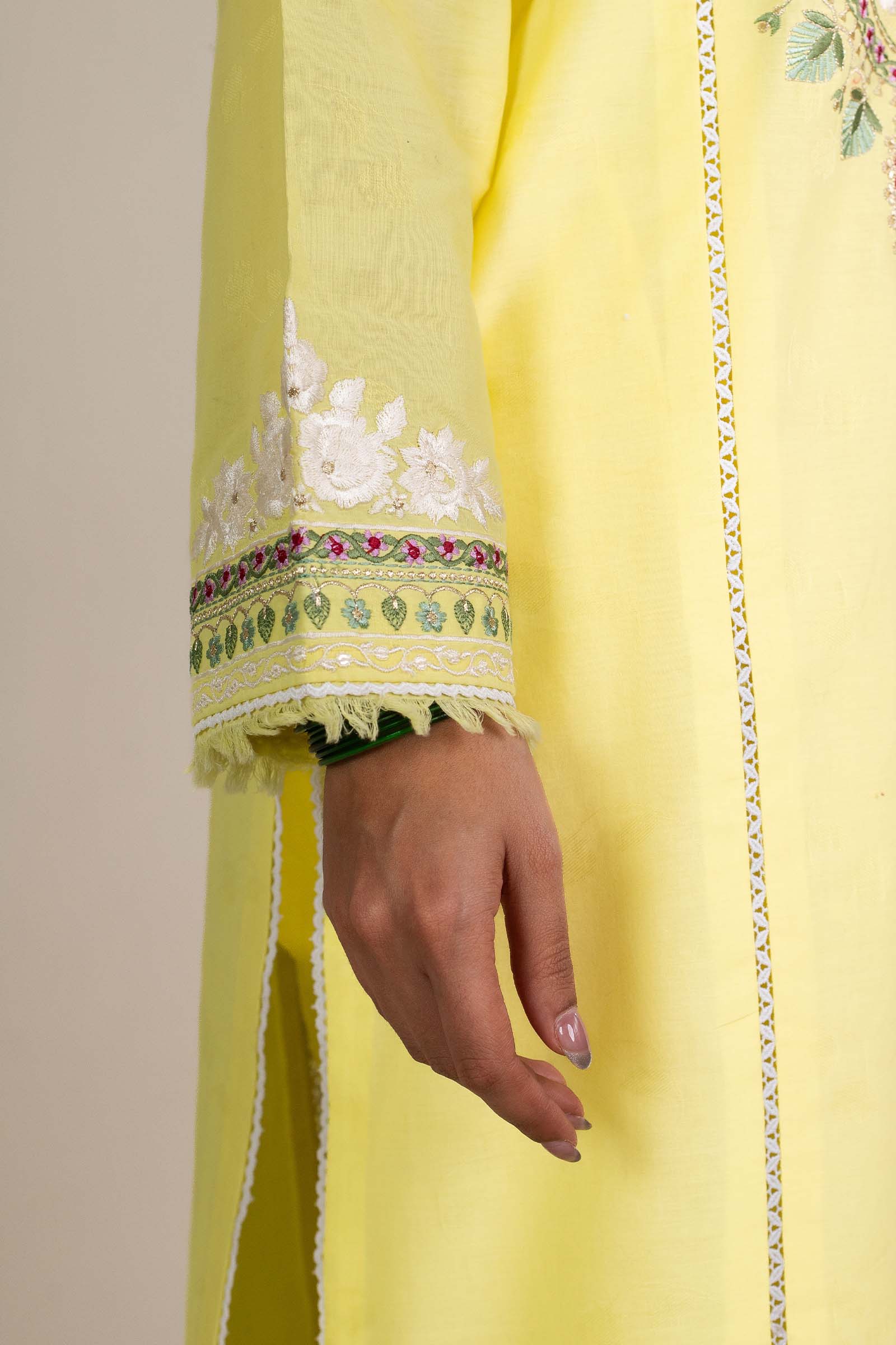 Zara Shahjahan | Stitched Lawn 24 | SL-DILARA-15A - Aqsa Fabrics