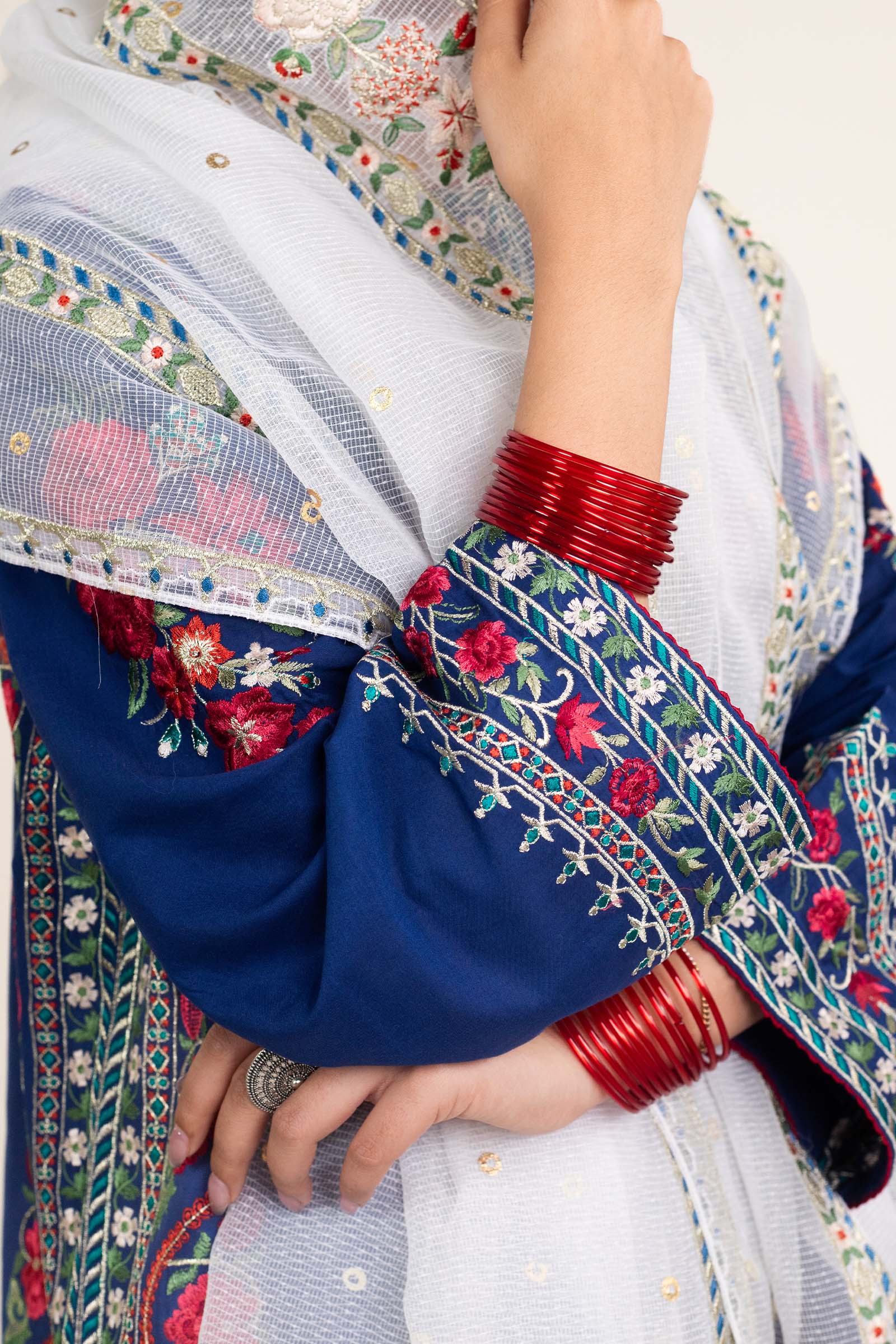 Zara Shahjahan | Stitched Lawn 24 | SL-JIYA-6B - Aqsa Fabrics