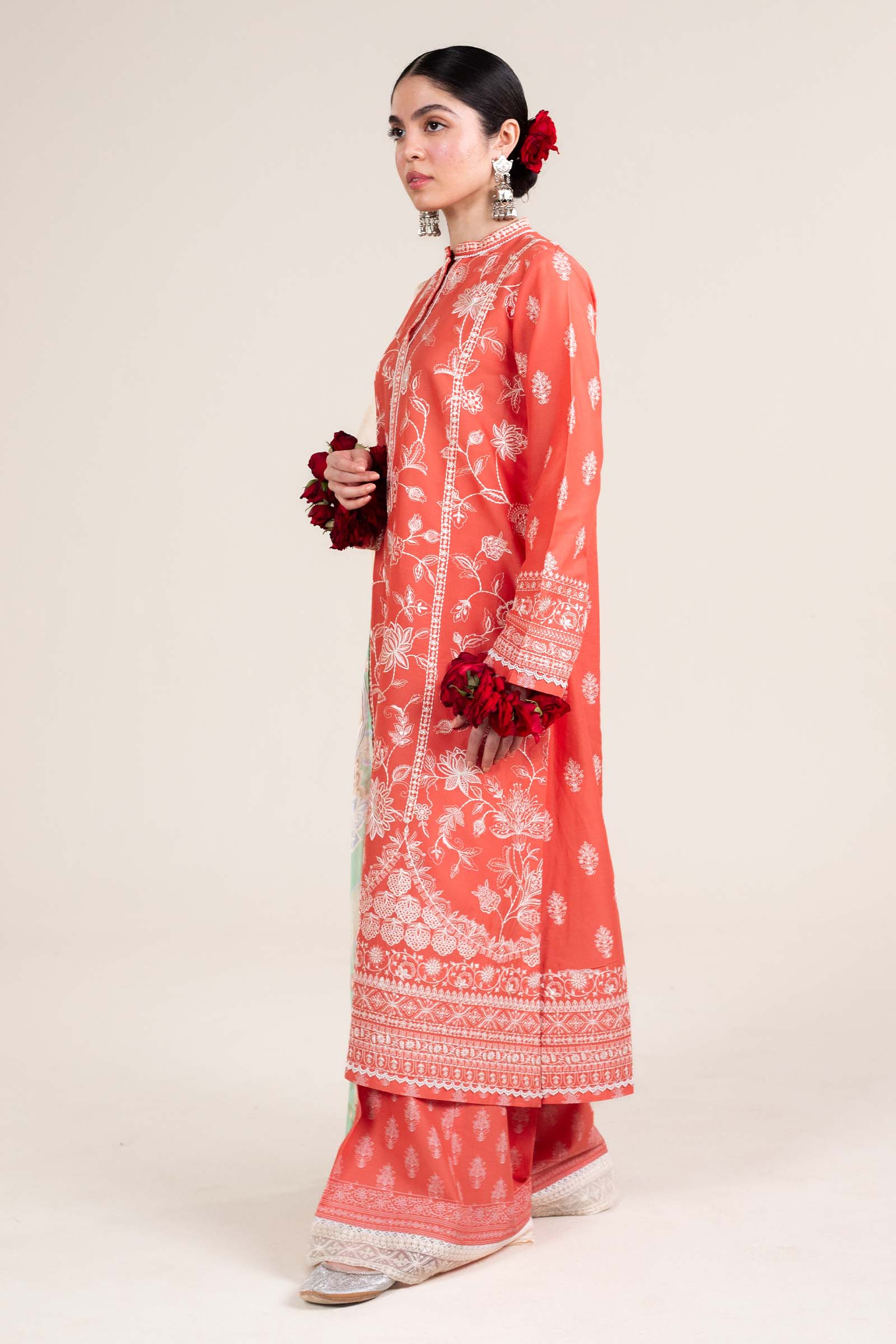 Zara Shahjahan | Stitched Lawn 24 | SL-MAHI-1A - Aqsa Fabrics