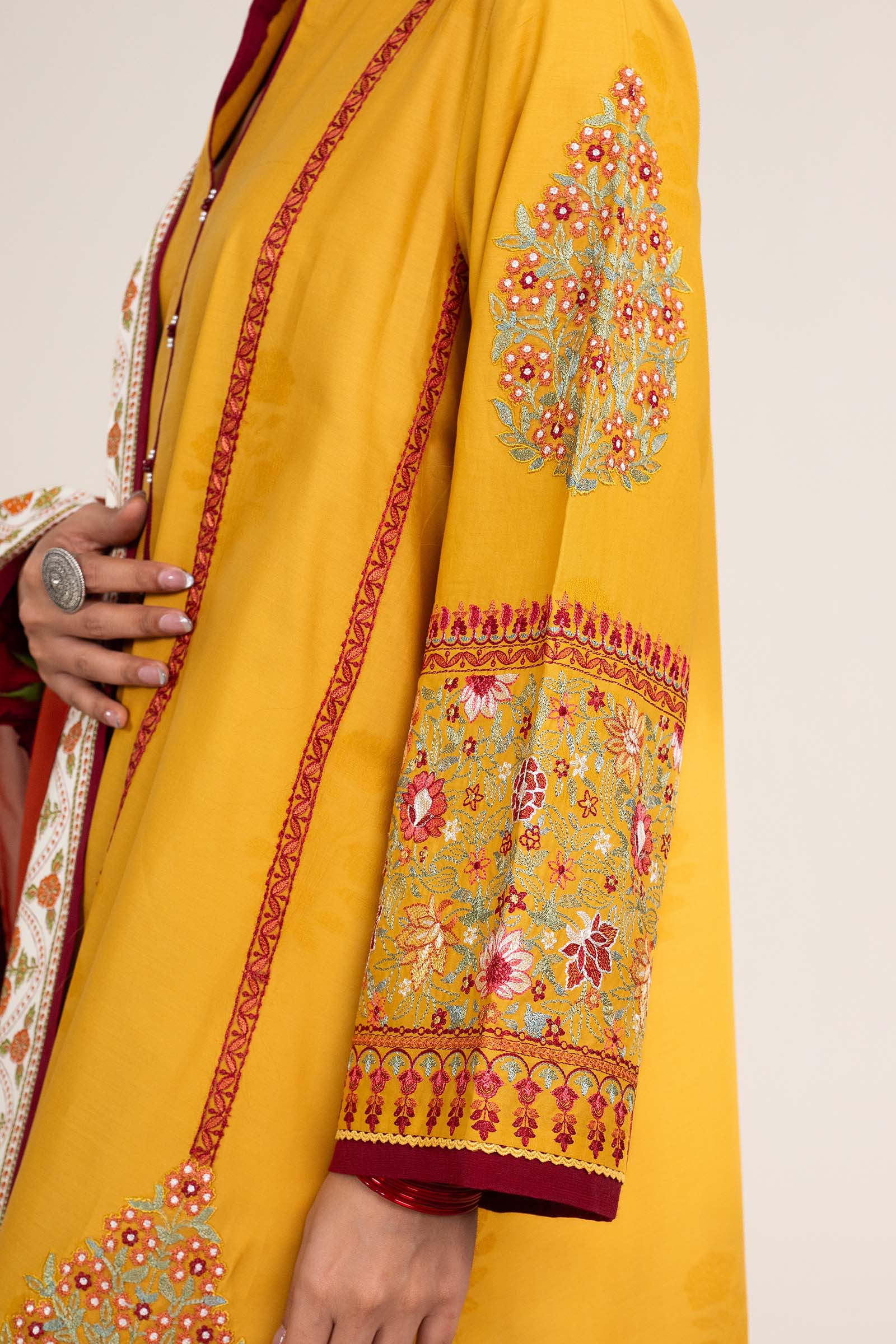 Zara Shahjahan | Stitched Lawn 24 | SL-SANDAL-10A - Aqsa Fabrics