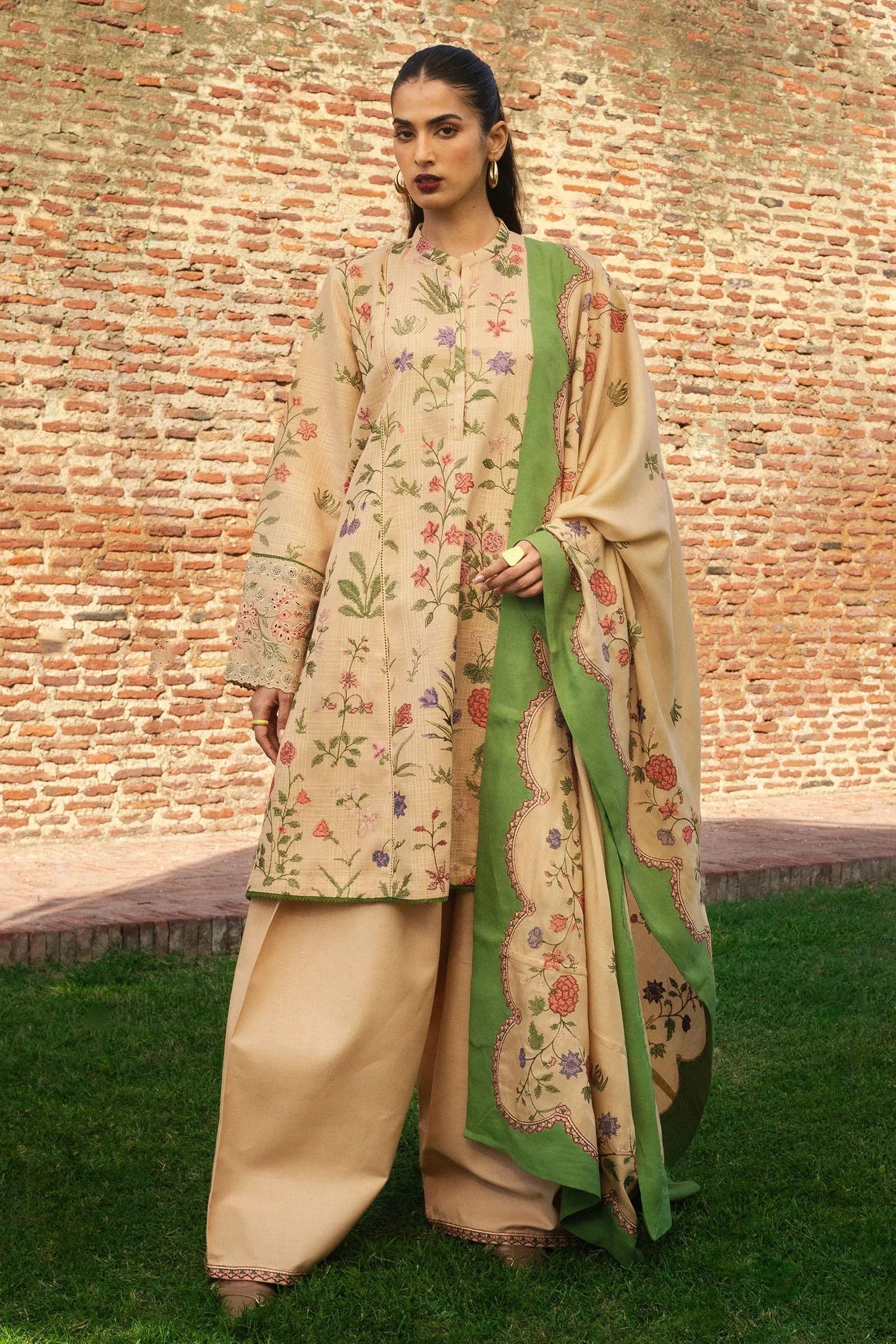 Zara Shahjahan | Winter 24 |  NEGAH-D3 - Aqsa Fabrics