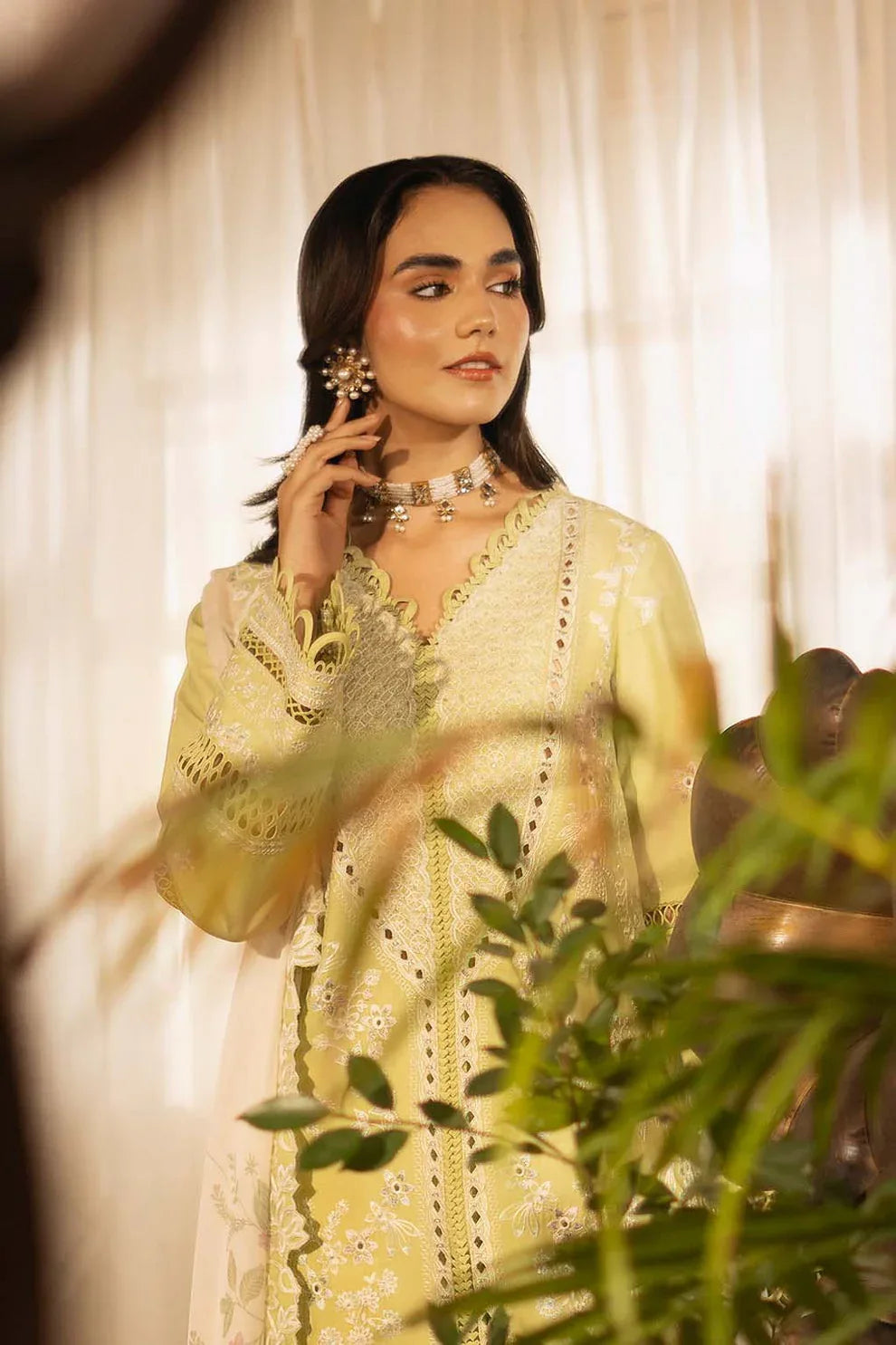 Zarposh | Sajni Lawn 25 | Gulnaz - Aqsa Fabrics