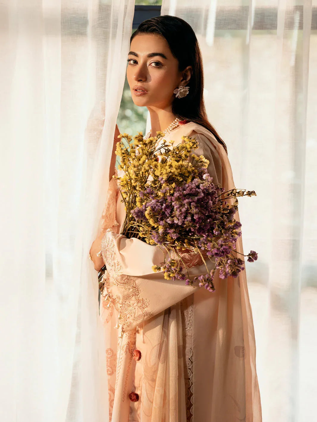 Izel | Dastak Luxury Lawn | AARZOO - Aqsa Fabrics