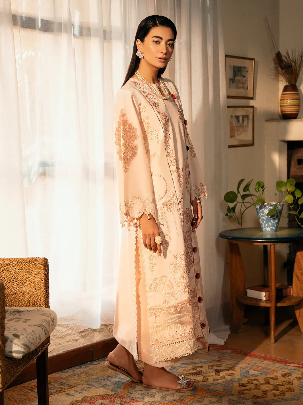 Izel | Dastak Luxury Lawn | AARZOO - Aqsa Fabrics
